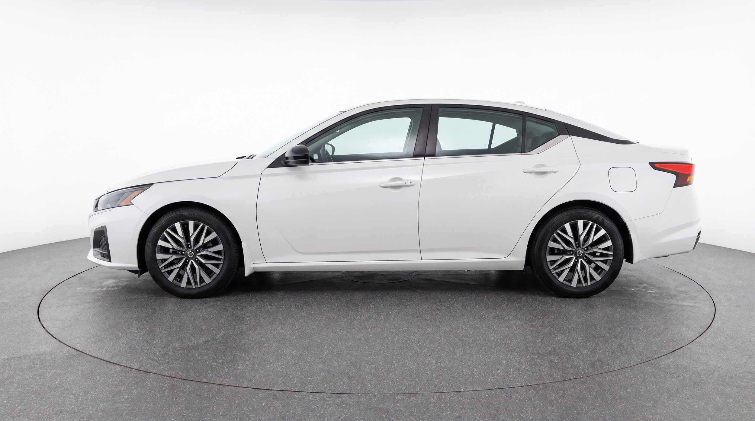 Thumbnail: 2026 Nissan Altima - 5