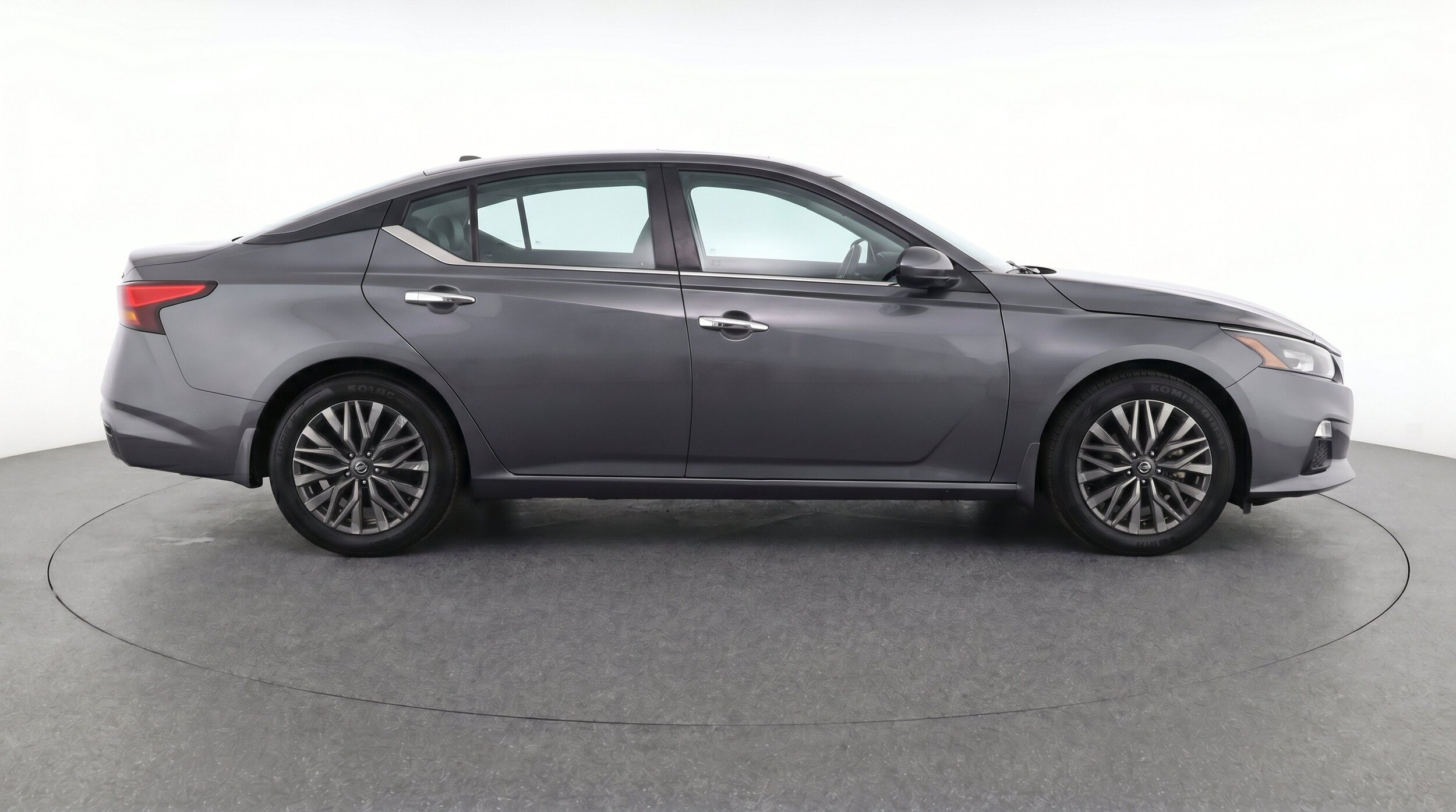 Thumbnail: 2025 Nissan Altima - 11