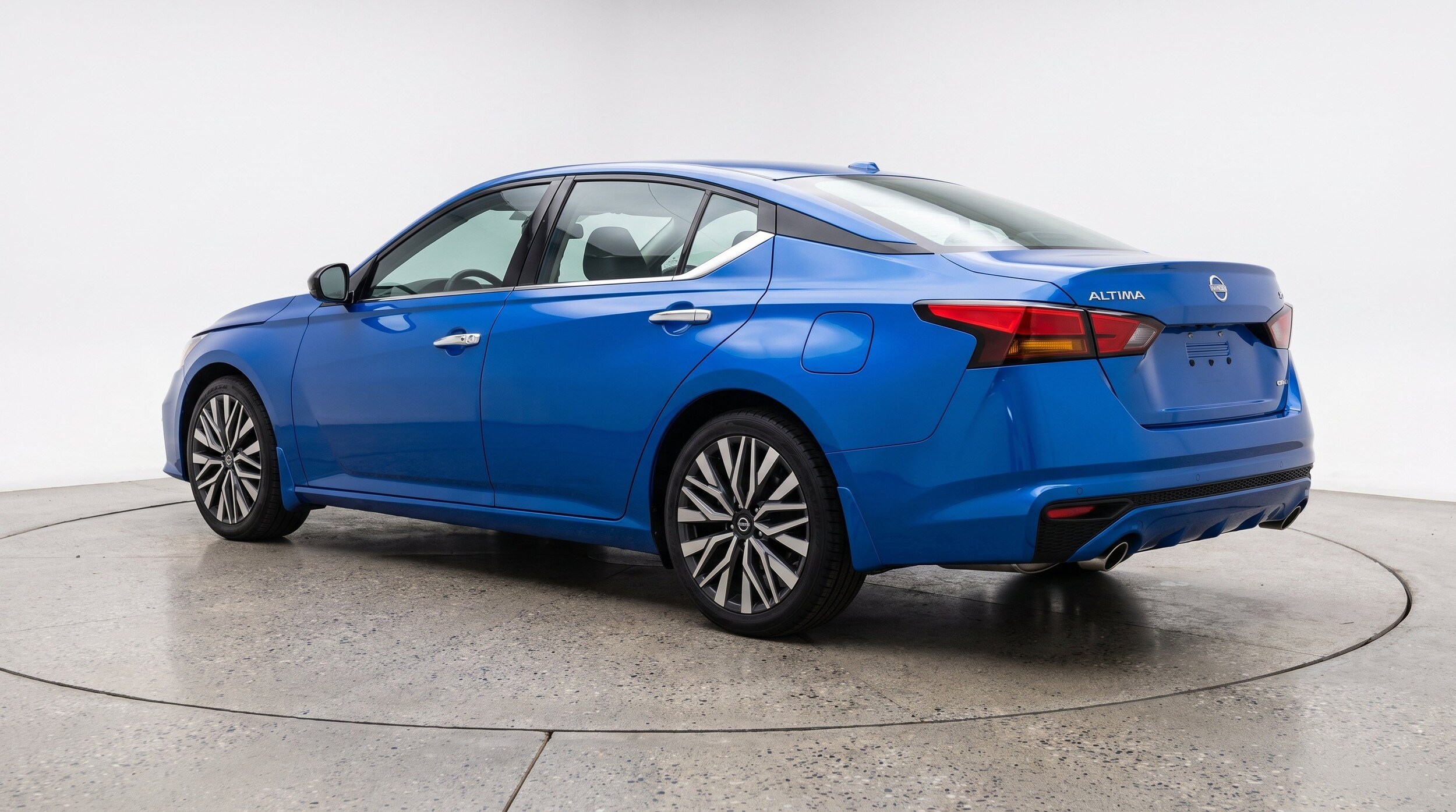 Thumbnail: 2025 Nissan Altima - 6