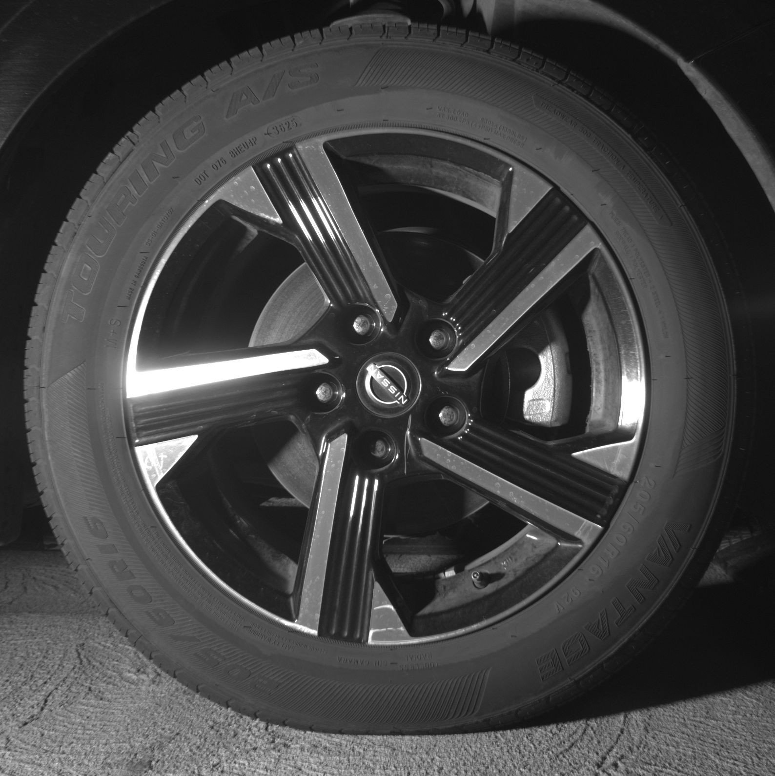 Thumbnail: 2025 Nissan Sentra - 13