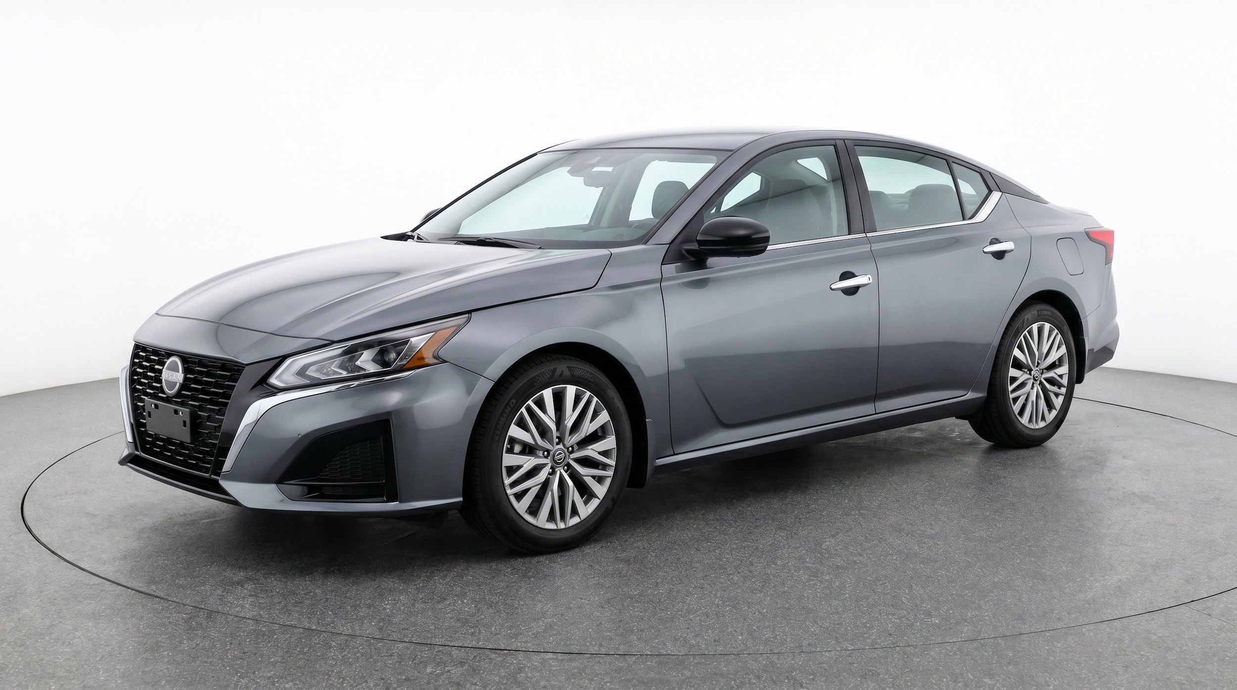 Thumbnail: 2025 Nissan Altima - 3
