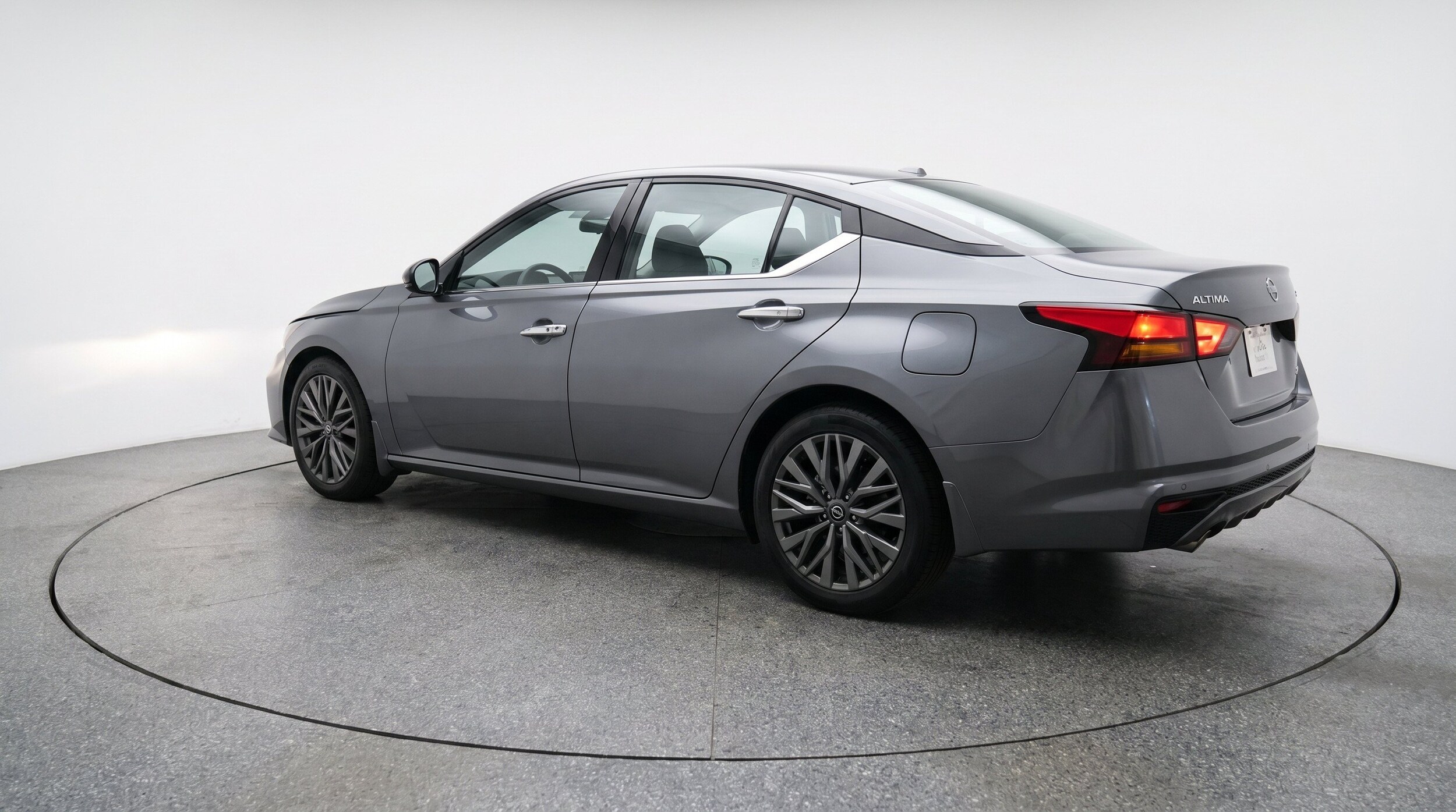 Thumbnail: 2025 Nissan Altima - 6