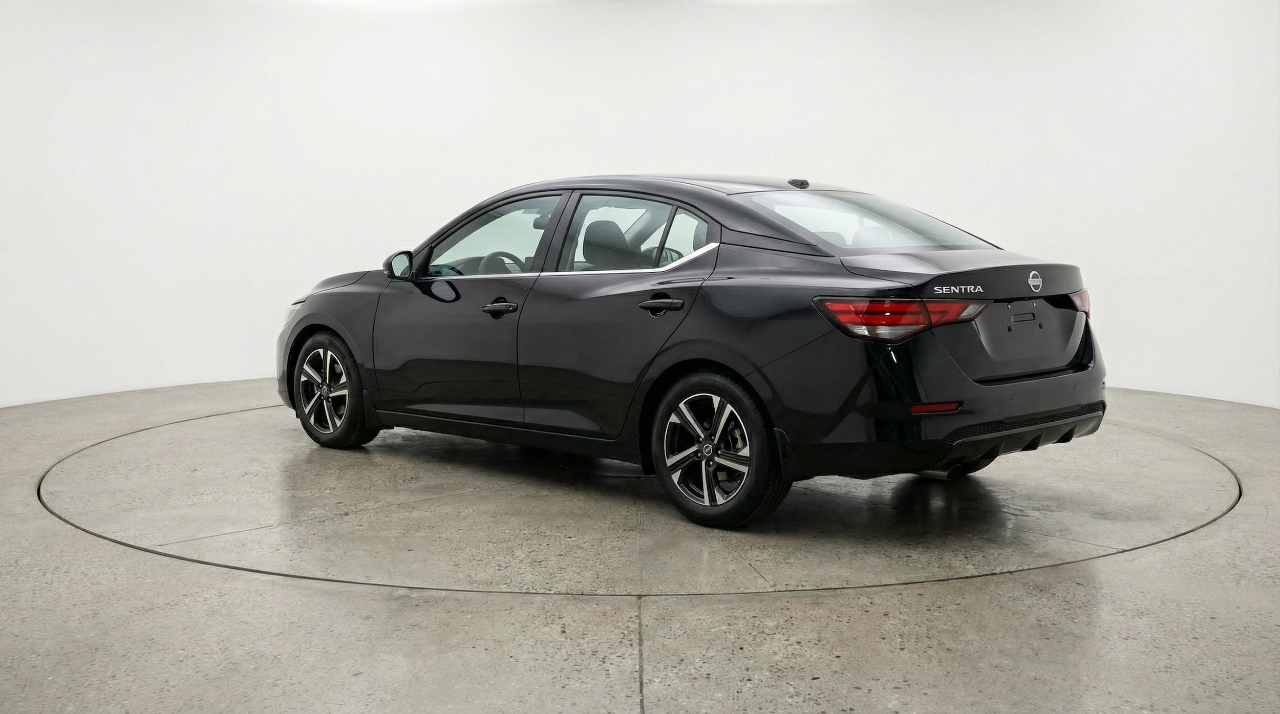 Thumbnail: 2025 Nissan Sentra - 5