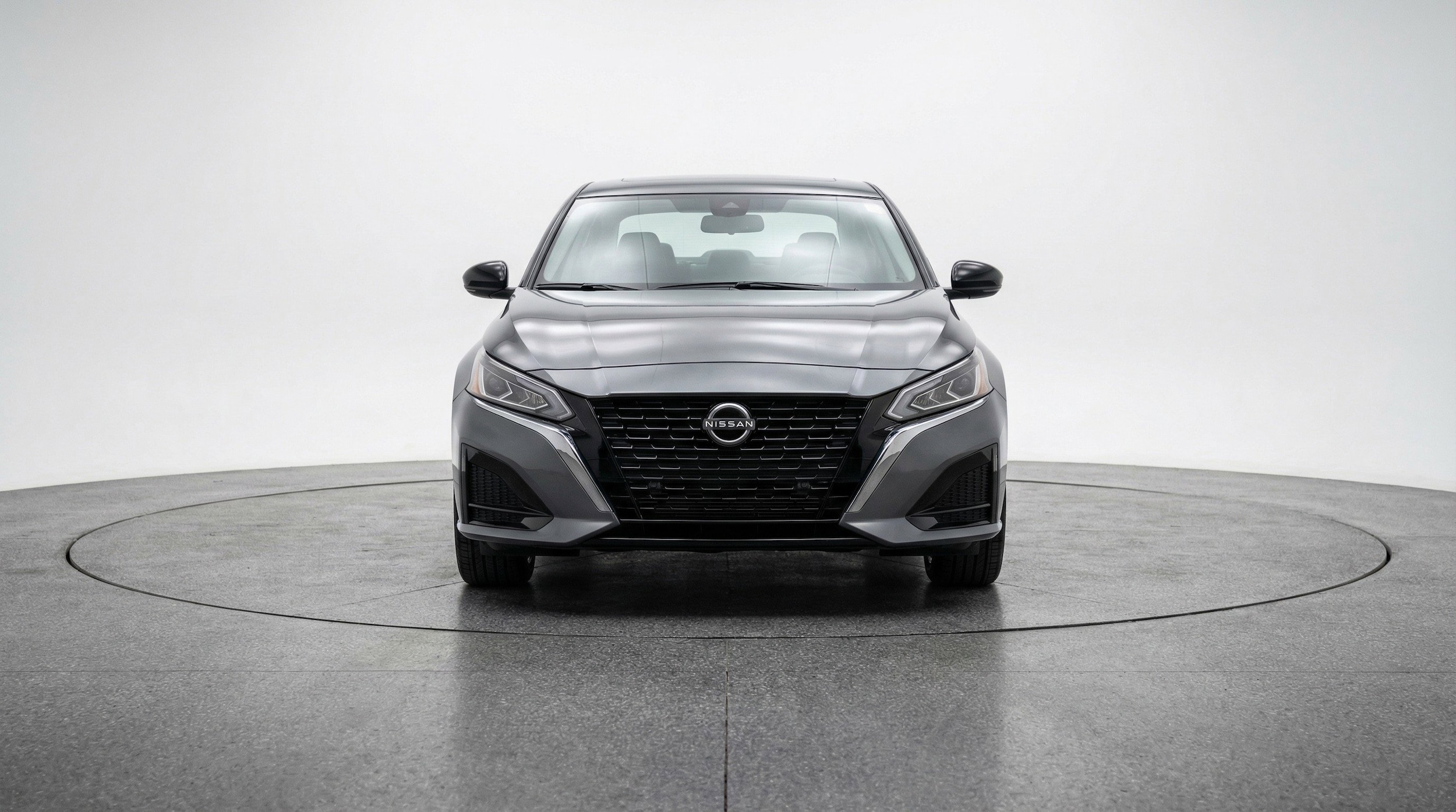 Thumbnail: 2025 Nissan Altima - 2