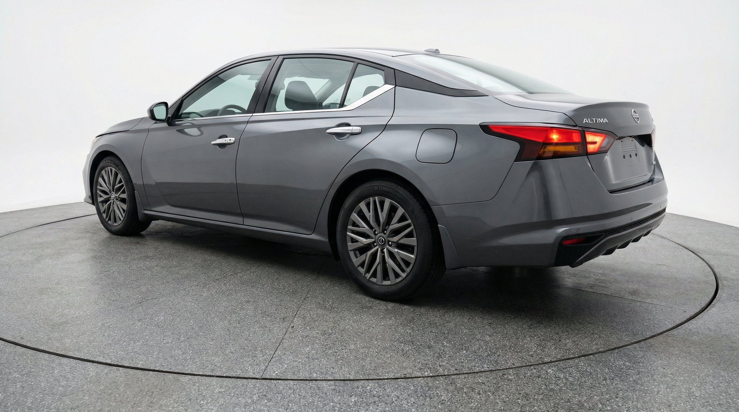 Thumbnail: 2025 Nissan Altima - 6