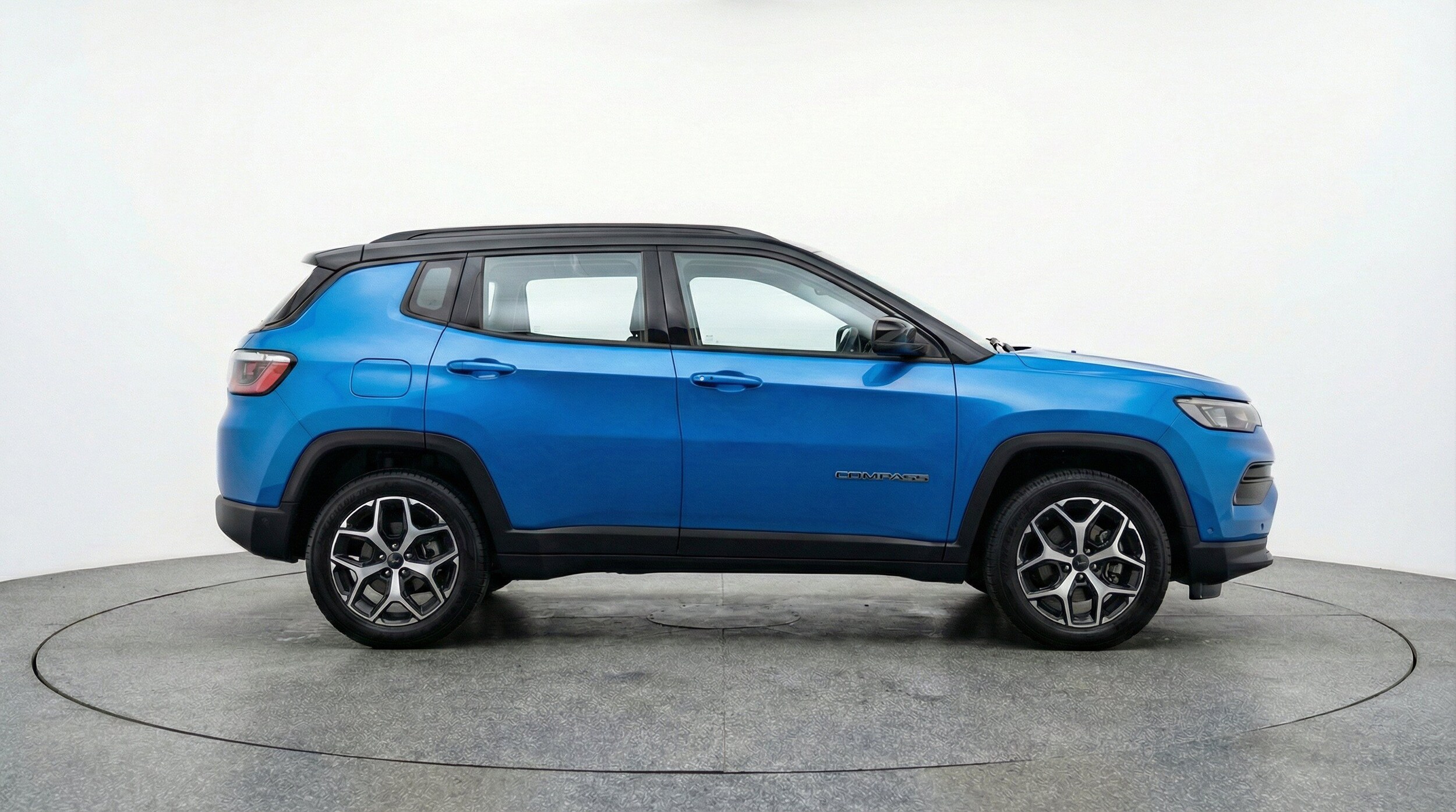 Thumbnail: 2025 Jeep Compass - 11