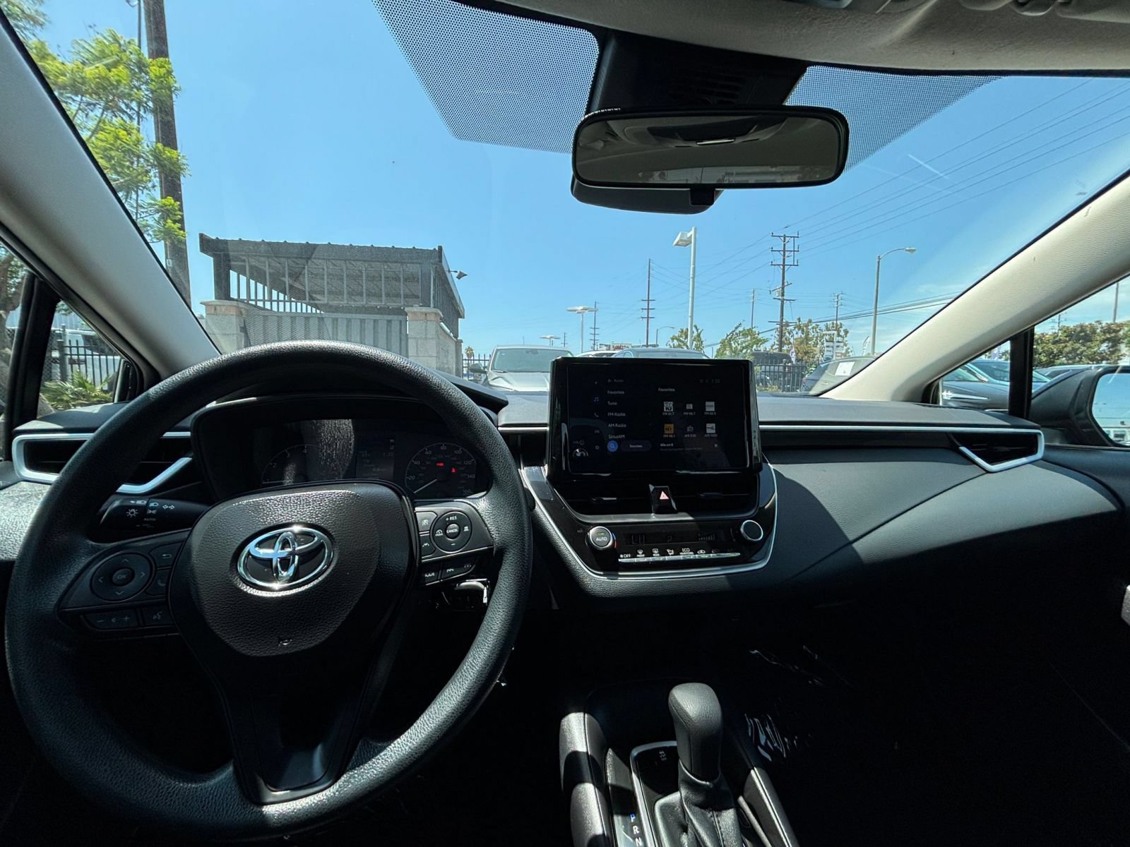Thumbnail: 2025 Toyota Corolla - 28