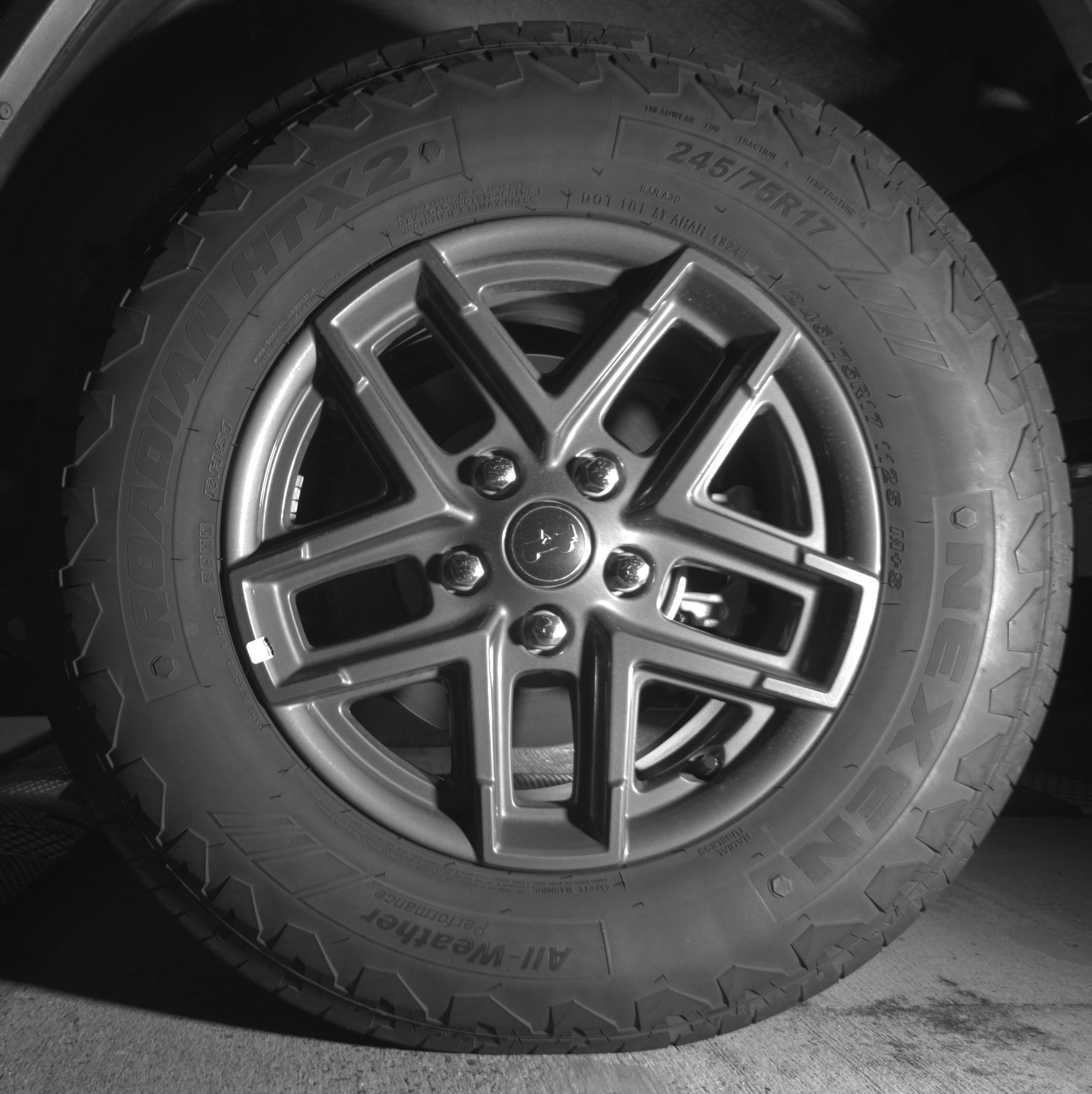 Thumbnail: 2025 Jeep Wrangler - 14