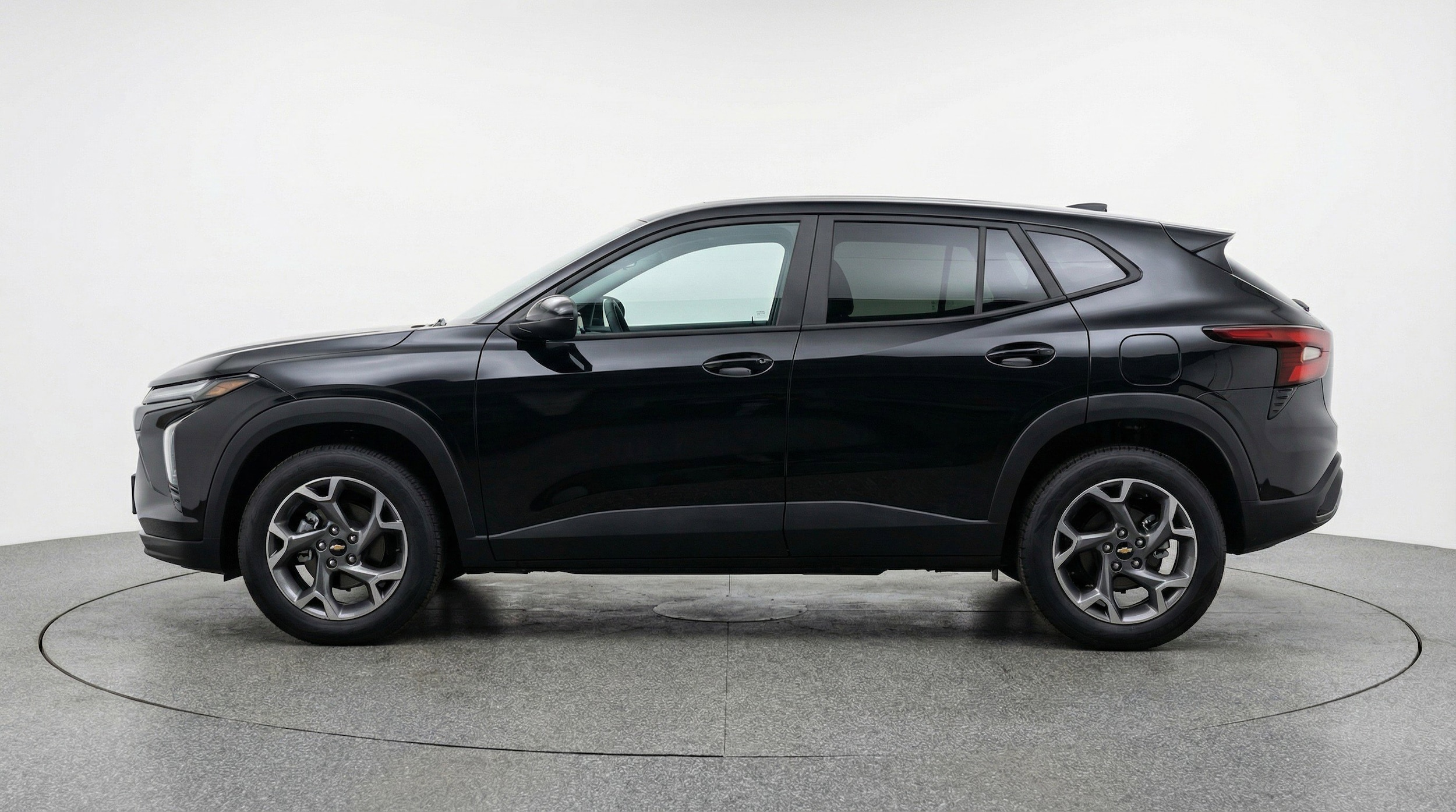 Thumbnail: 2025 Chevrolet Trax - 5