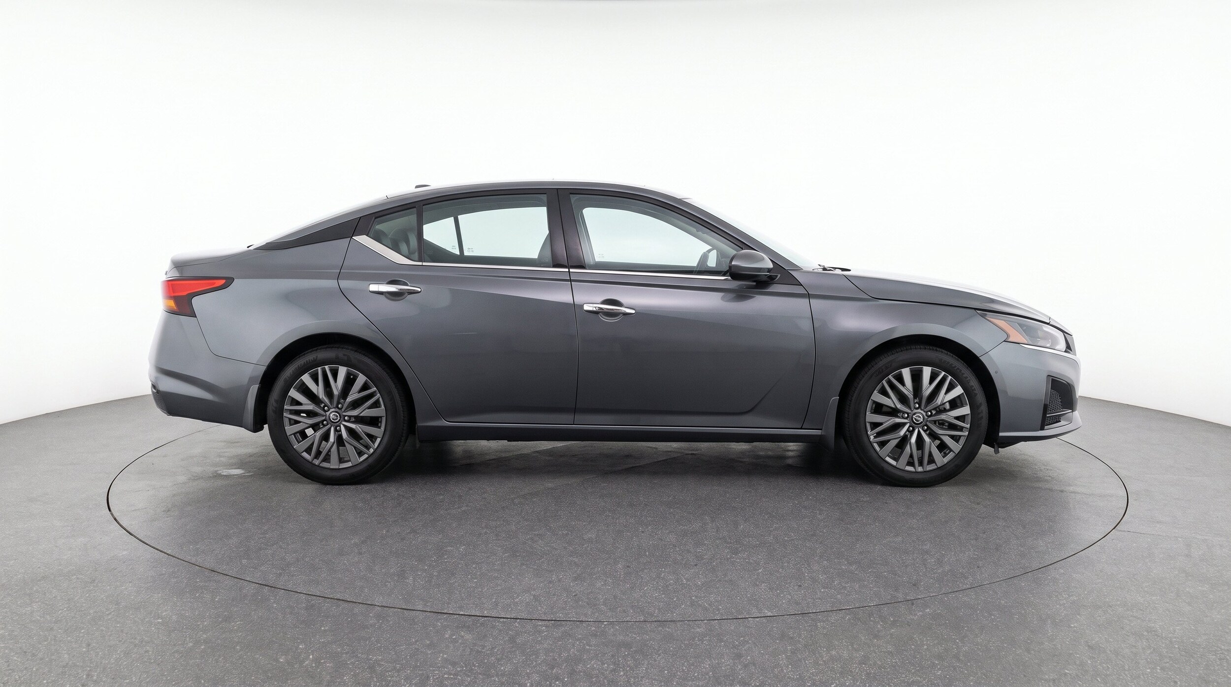 Thumbnail: 2025 Nissan Altima - 11