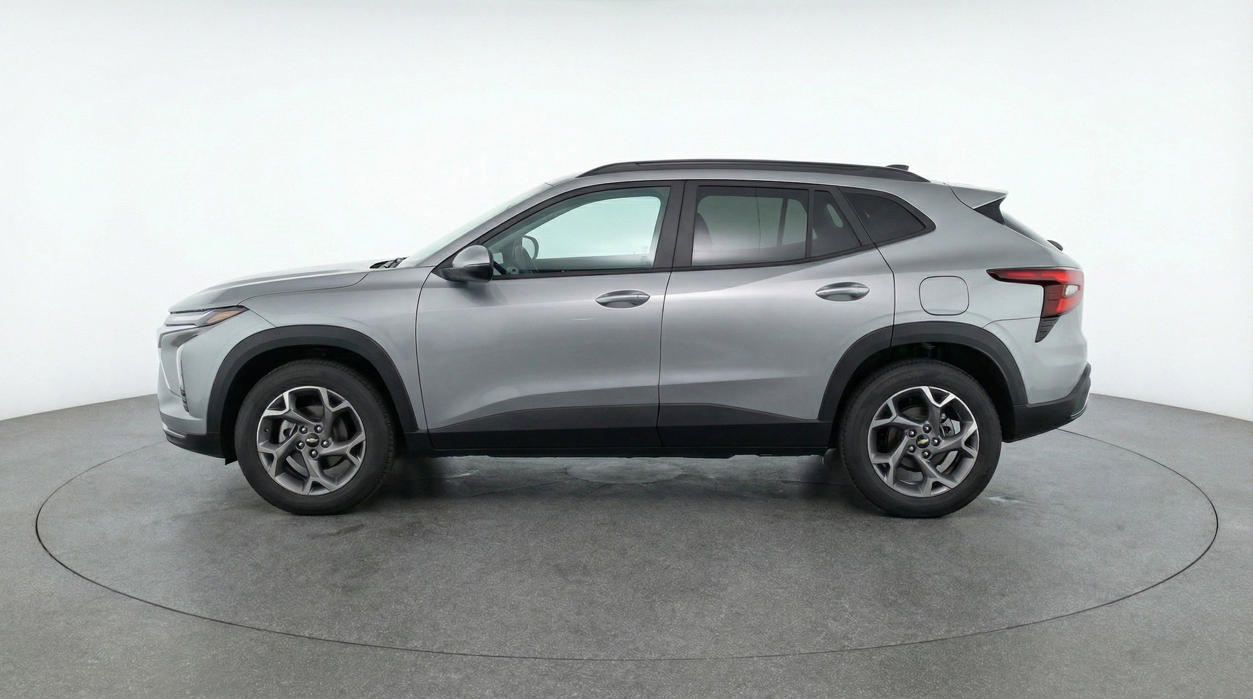 Thumbnail: 2025 Chevrolet Trax - 5