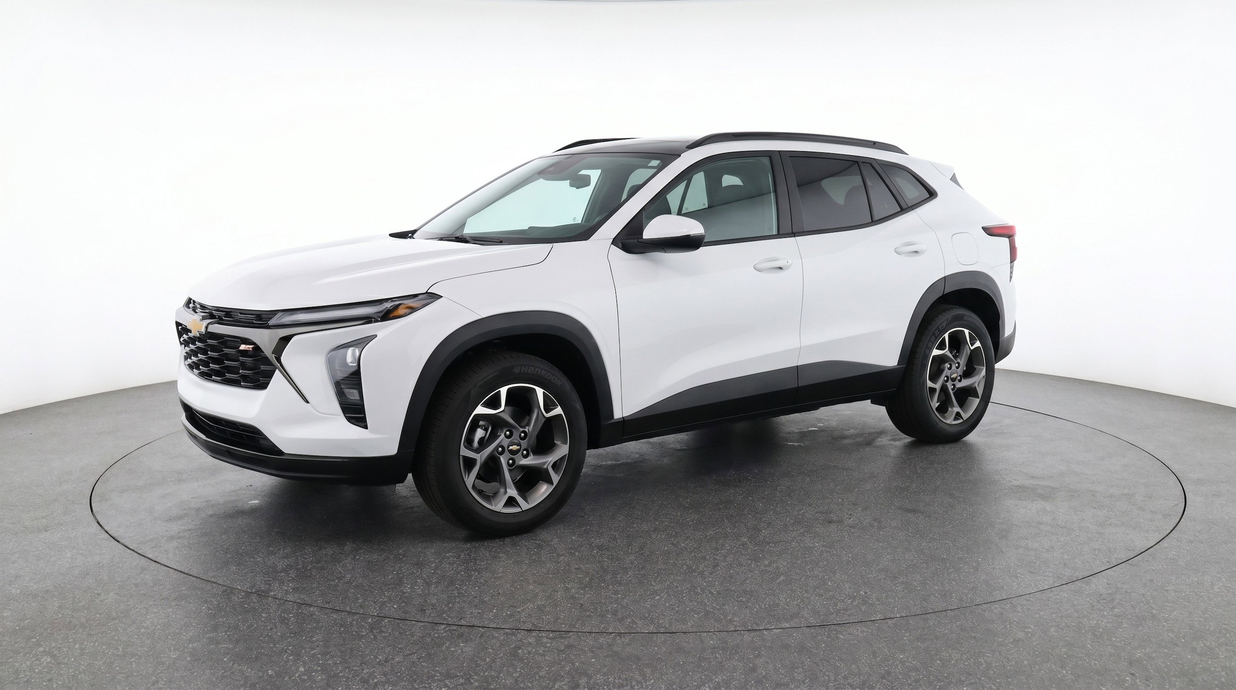 Thumbnail: 2025 Chevrolet Trax - 3