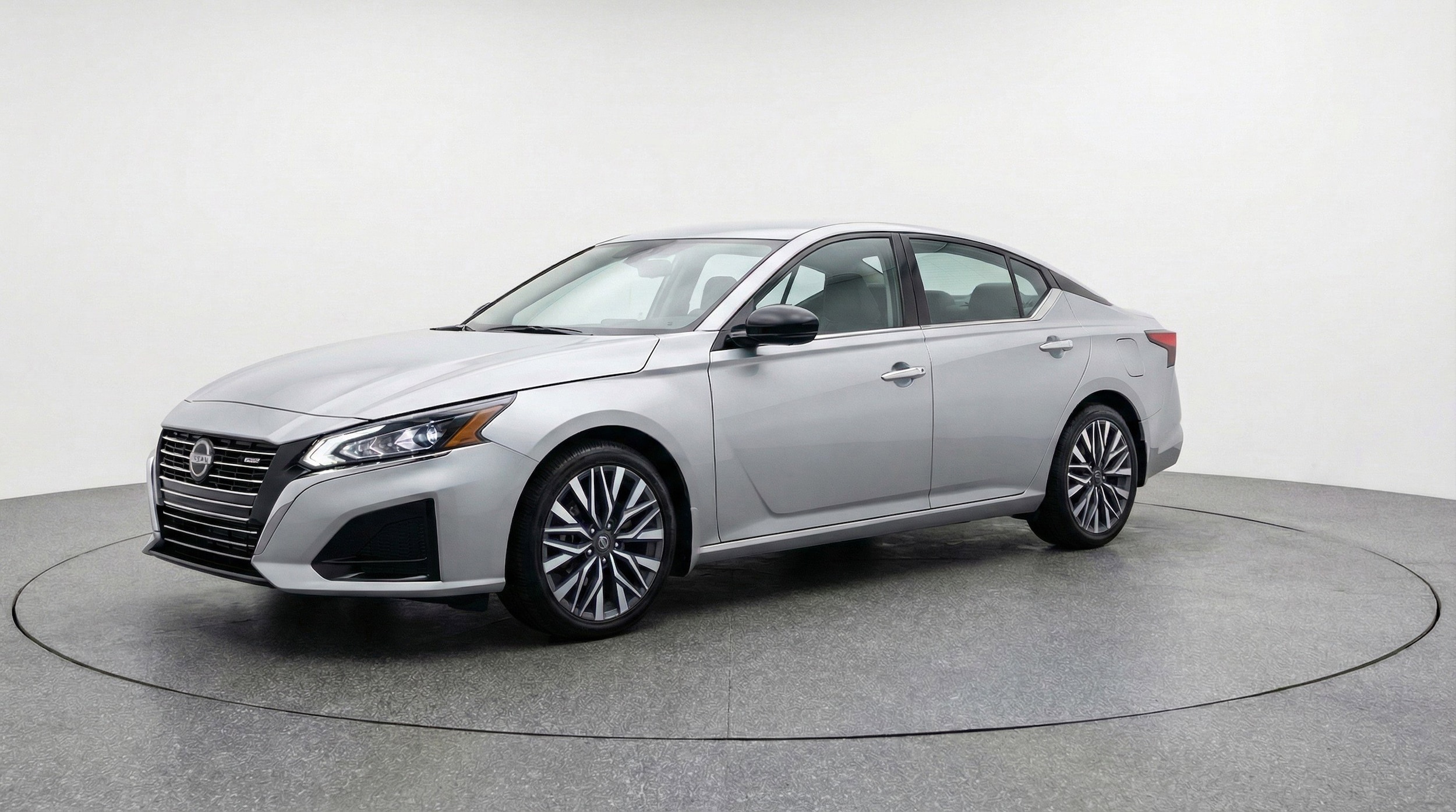 Thumbnail: 2025 Nissan Altima - 3