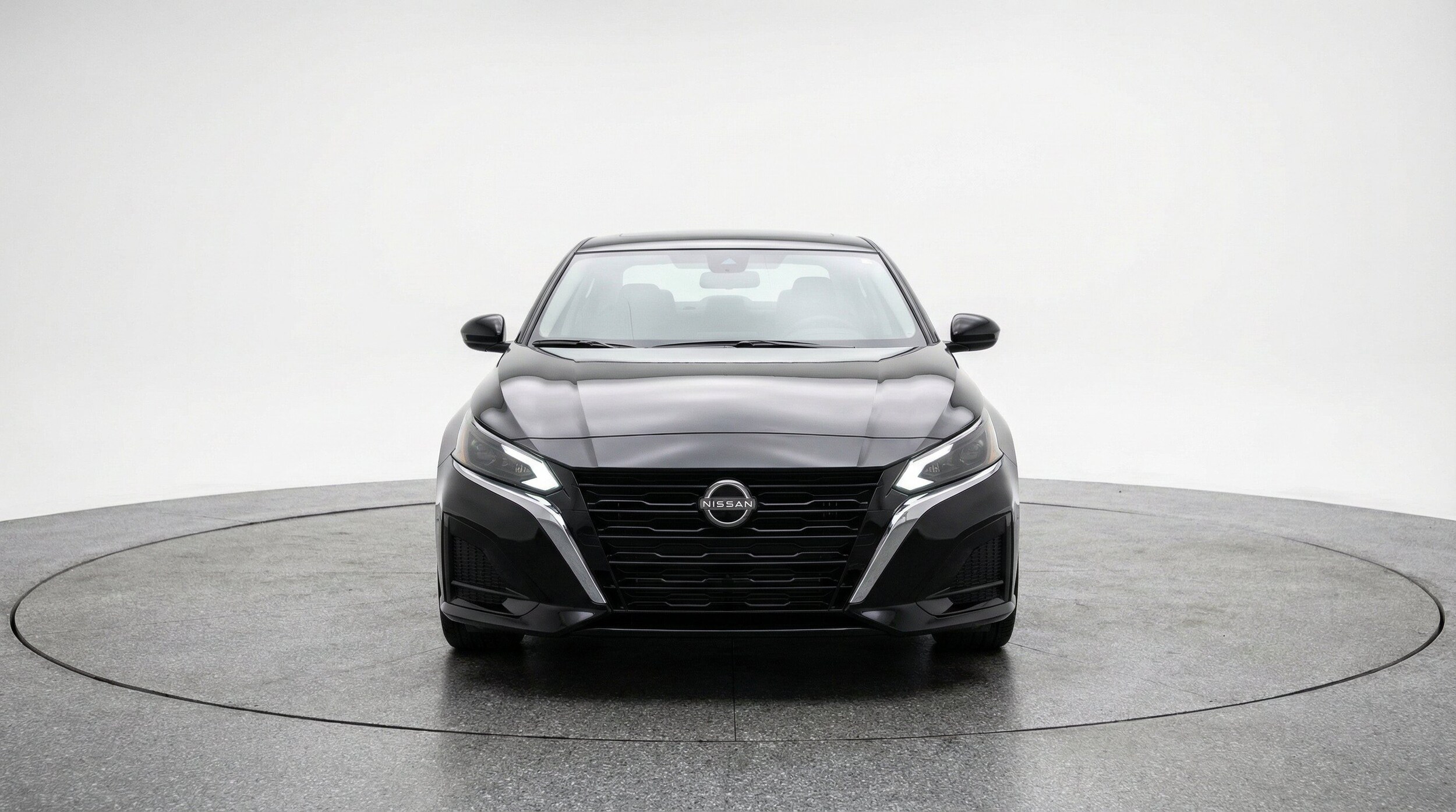 Thumbnail: 2025 Nissan Altima - 2