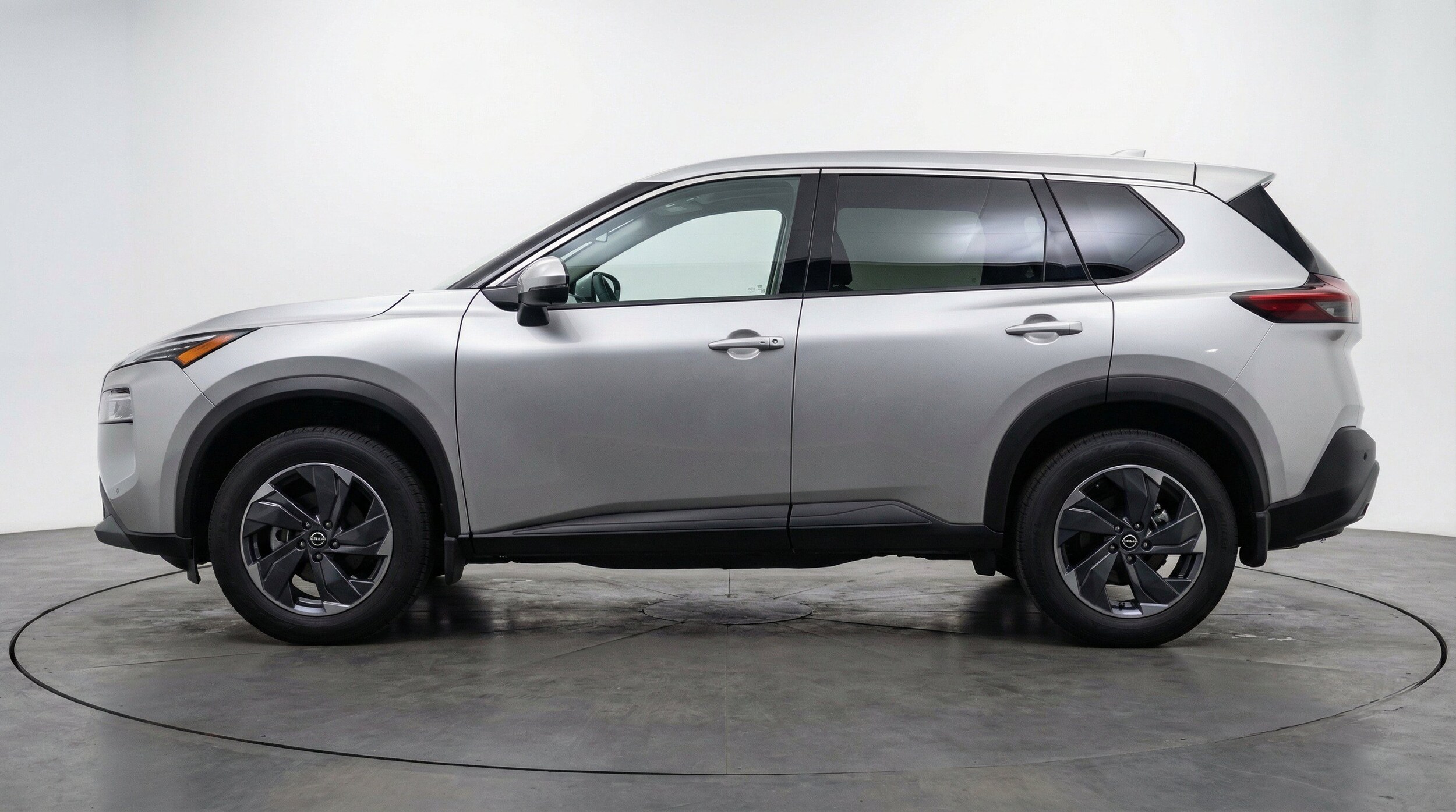 Thumbnail: 2025 Nissan Rogue - 5