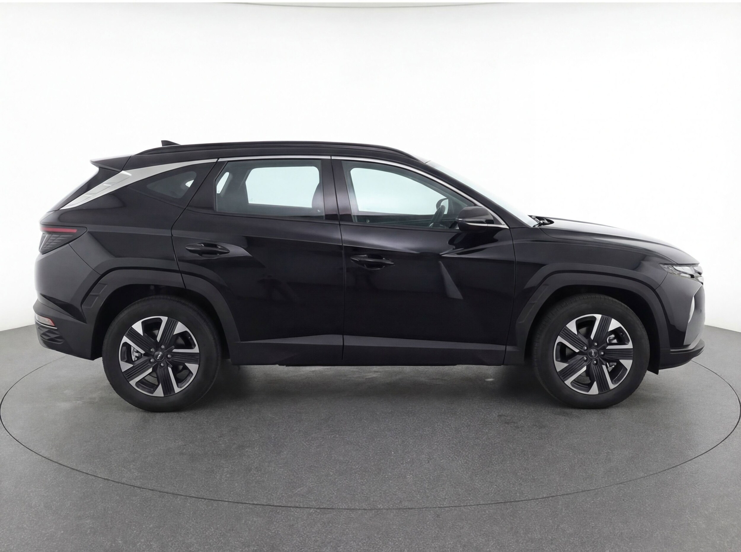 Thumbnail: 2025 Nissan Kicks - 11
