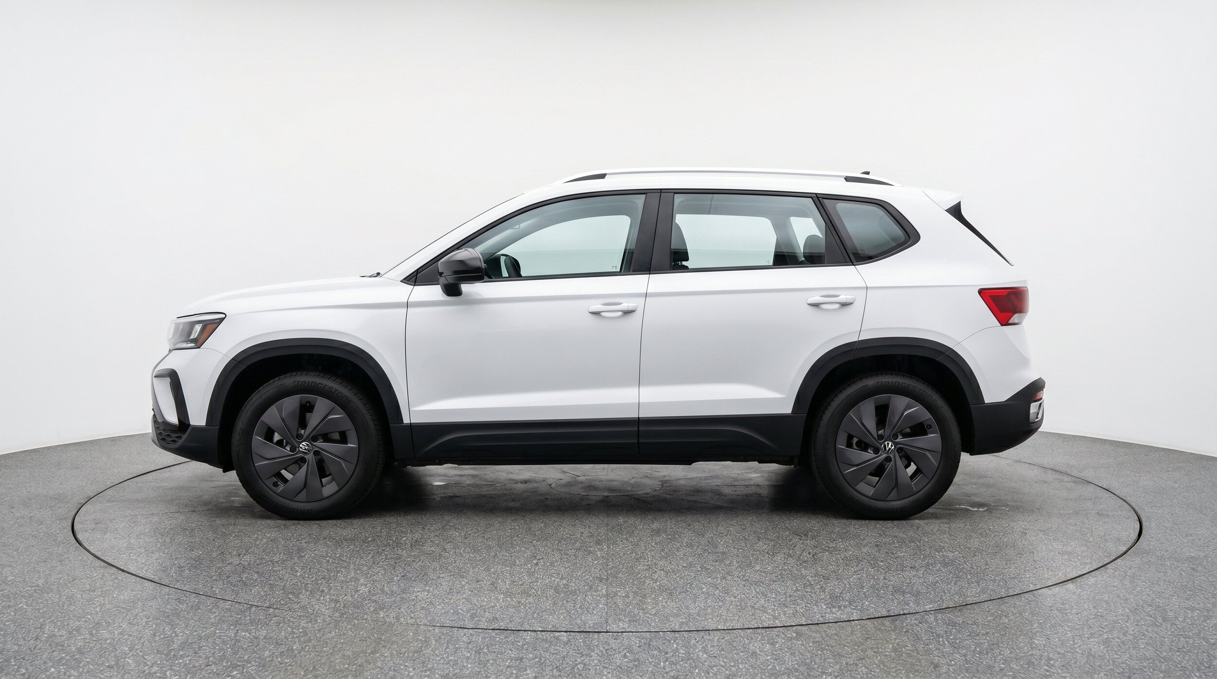Thumbnail: 2026 Volkswagen Taos - 5