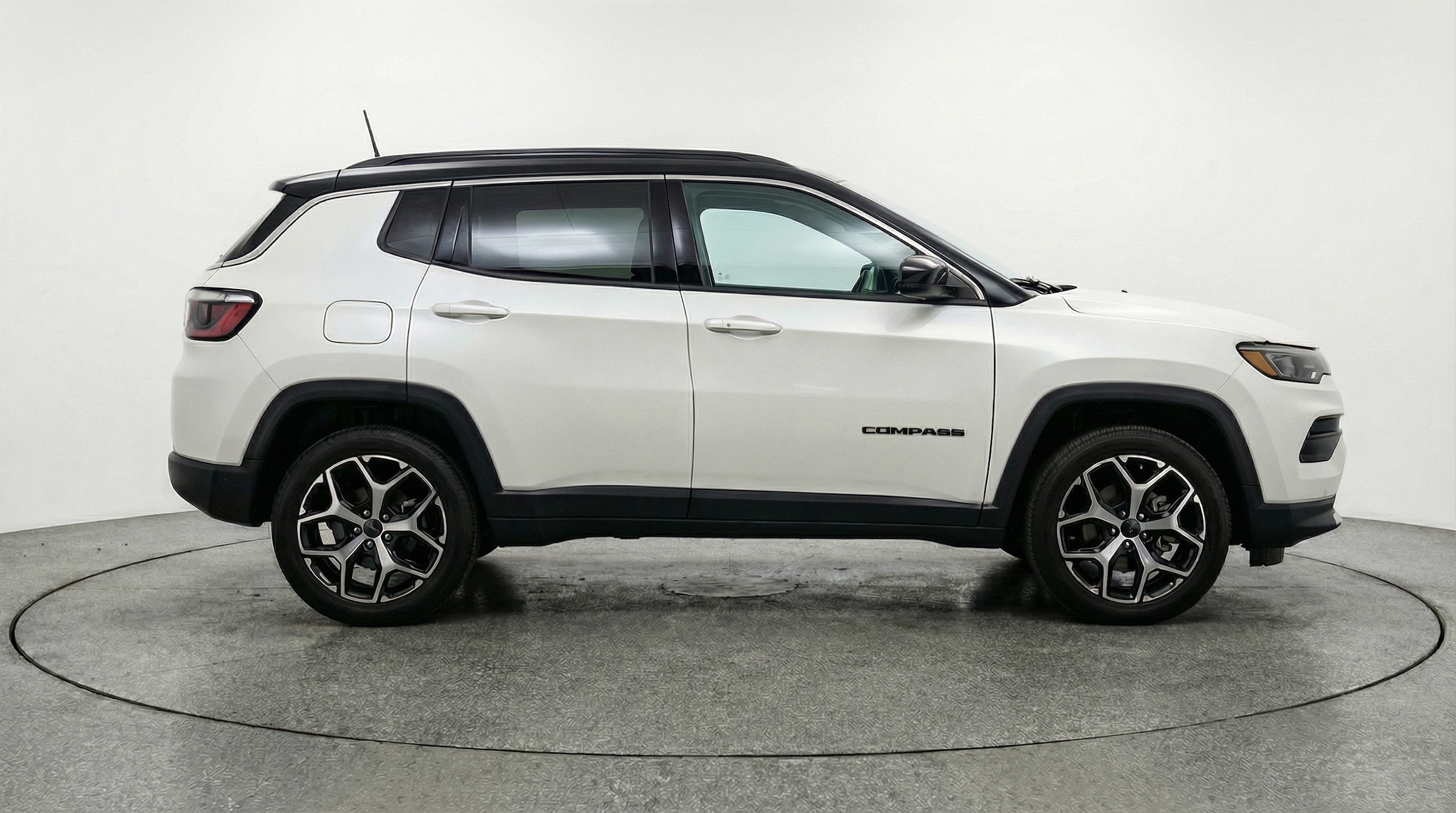 Thumbnail: 2025 Jeep Compass - 8