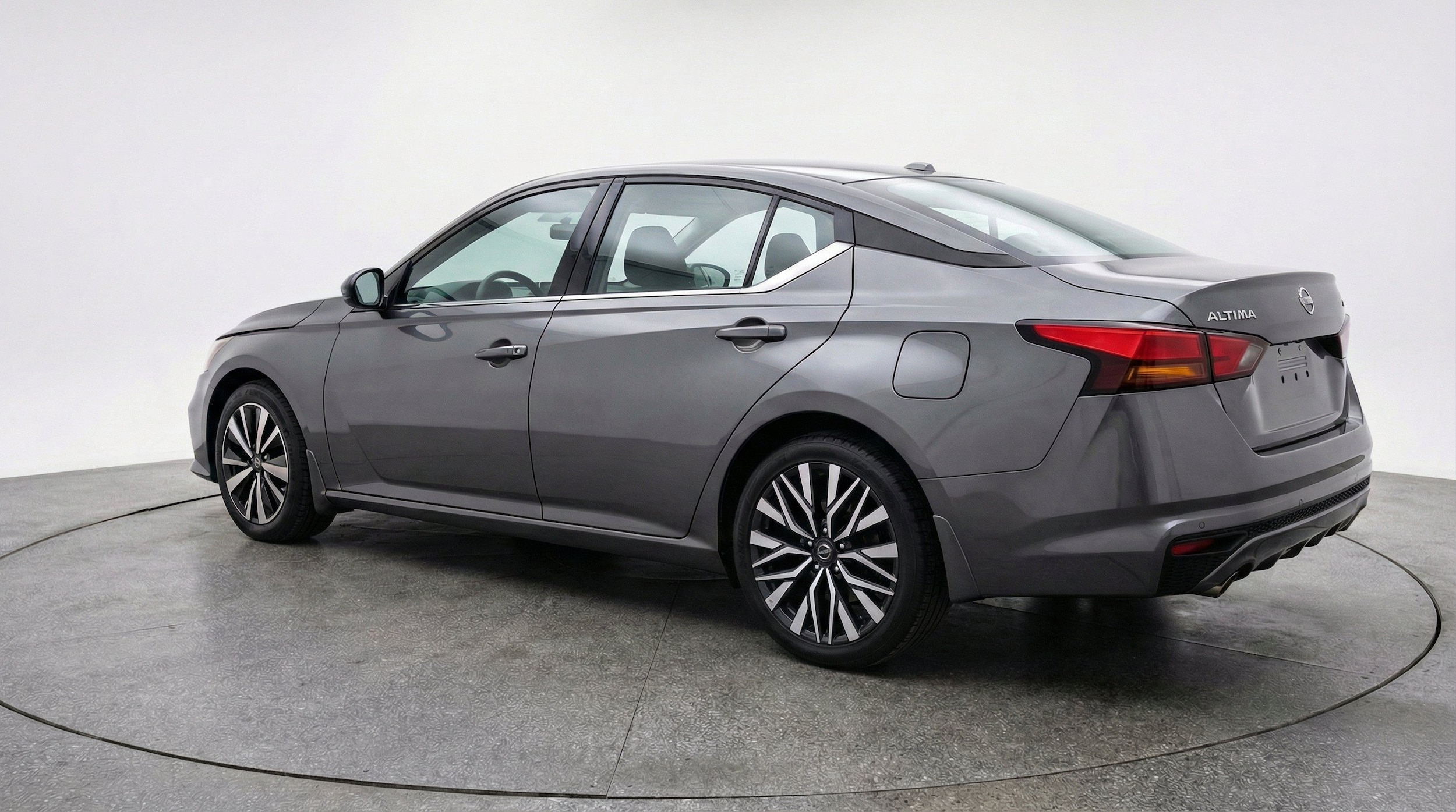 Thumbnail: 2025 Nissan Altima - 6