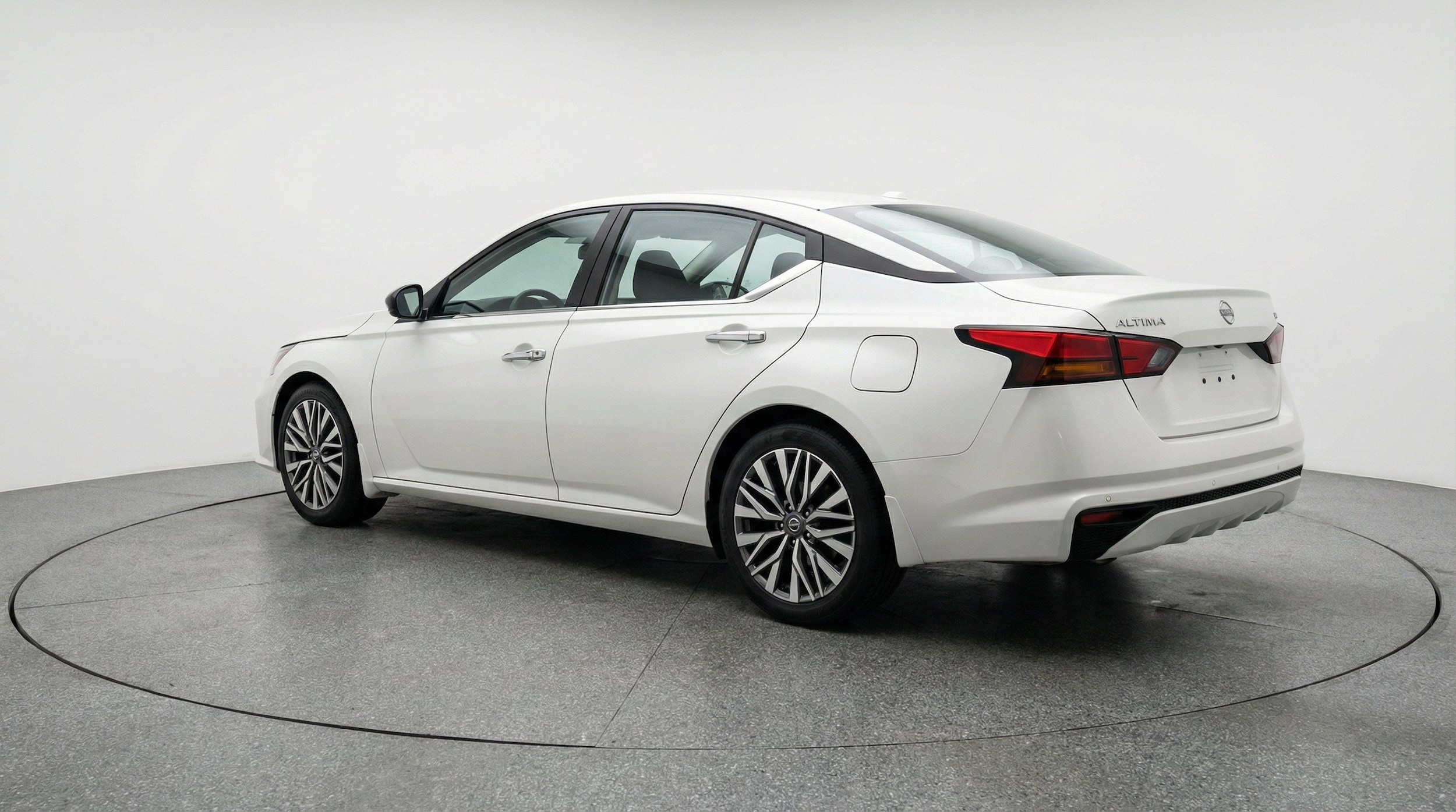 Thumbnail: 2025 Nissan Altima - 6