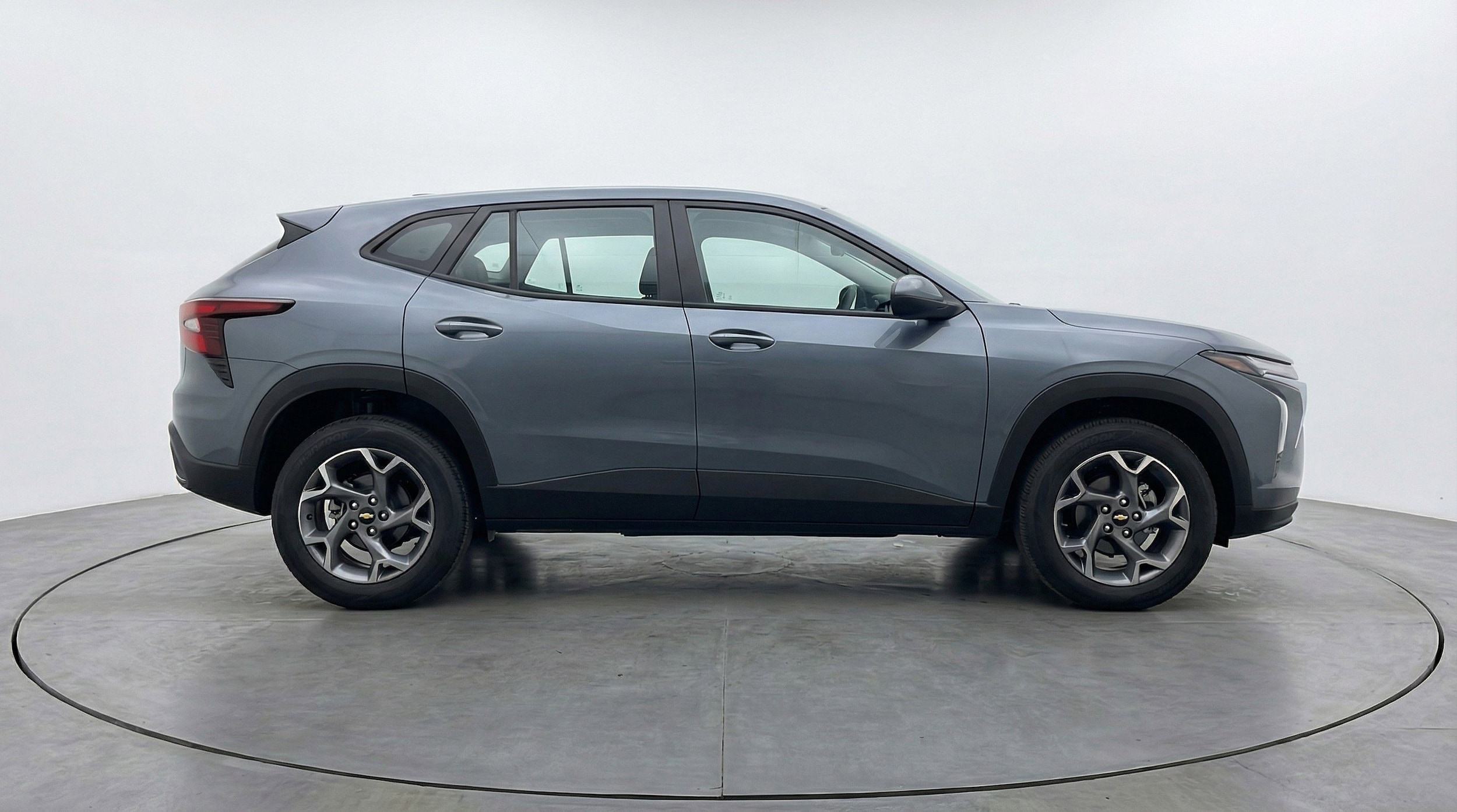 Thumbnail: 2025 Chevrolet Trax - 11