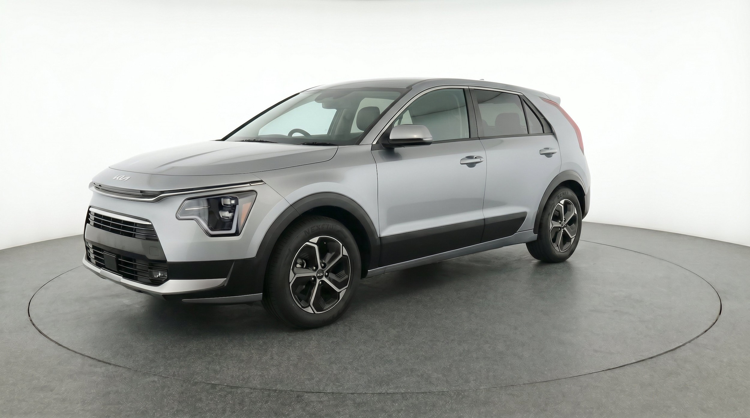 Thumbnail: 2026 Kia Niro - 3