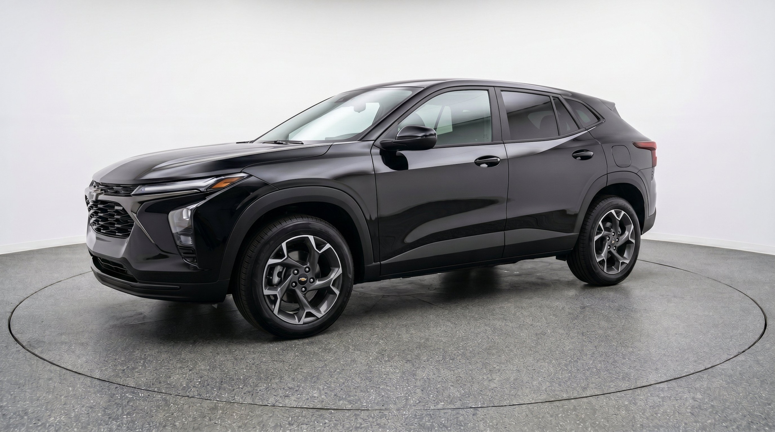 Thumbnail: 2025 Chevrolet Trax - 3
