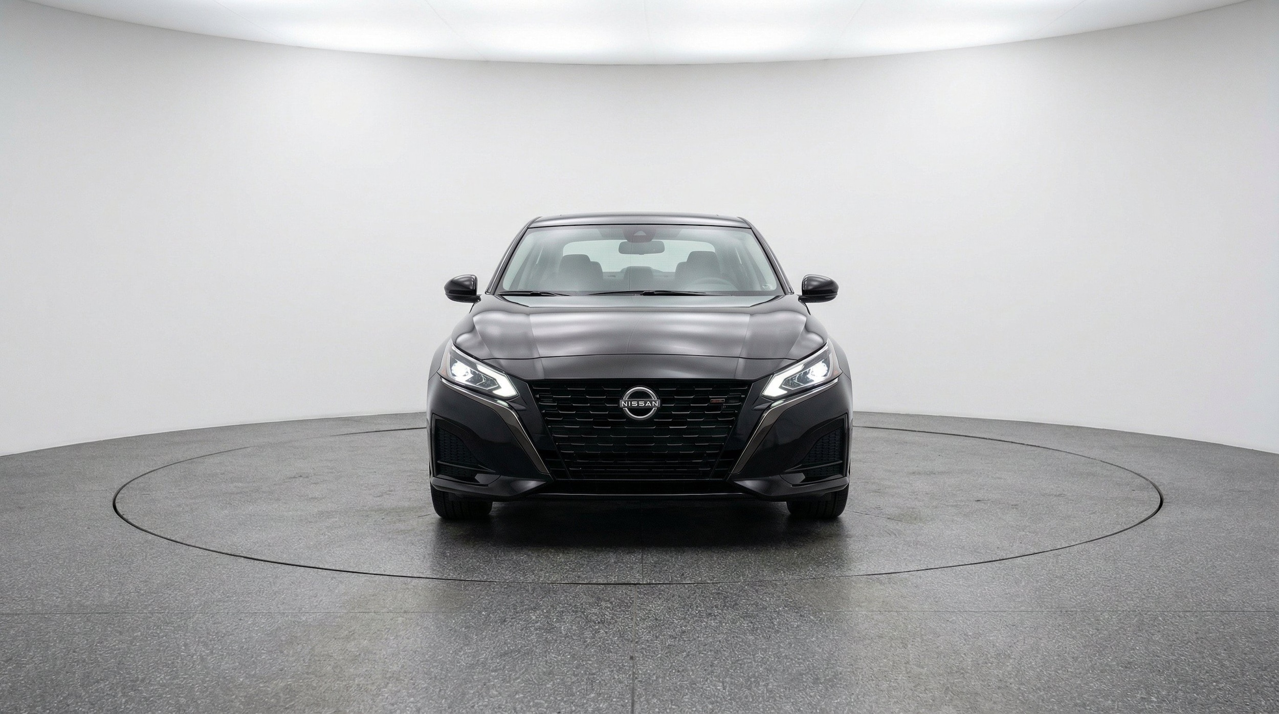 Thumbnail: 2025 Nissan Altima - 2