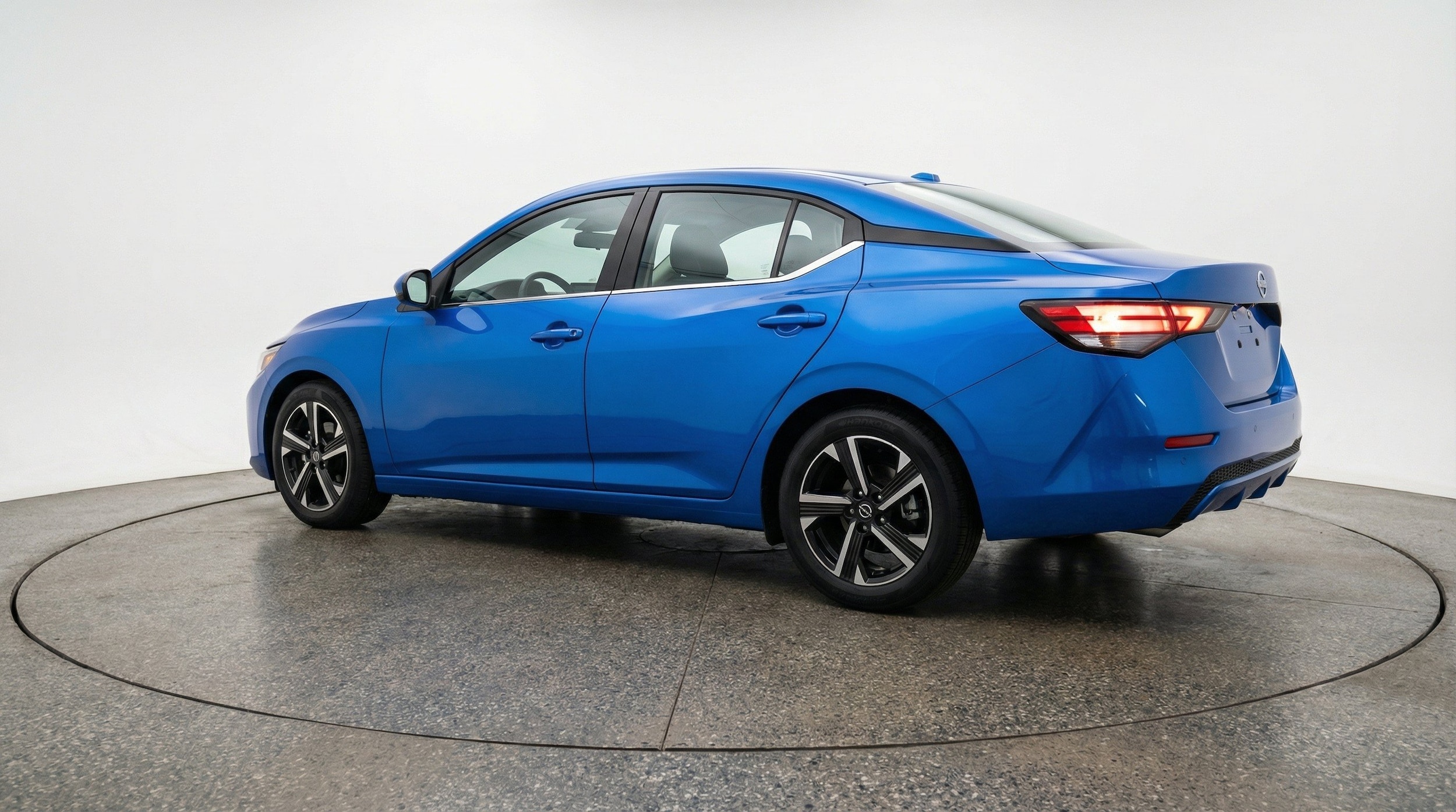 Thumbnail: 2025 Nissan Sentra - 6