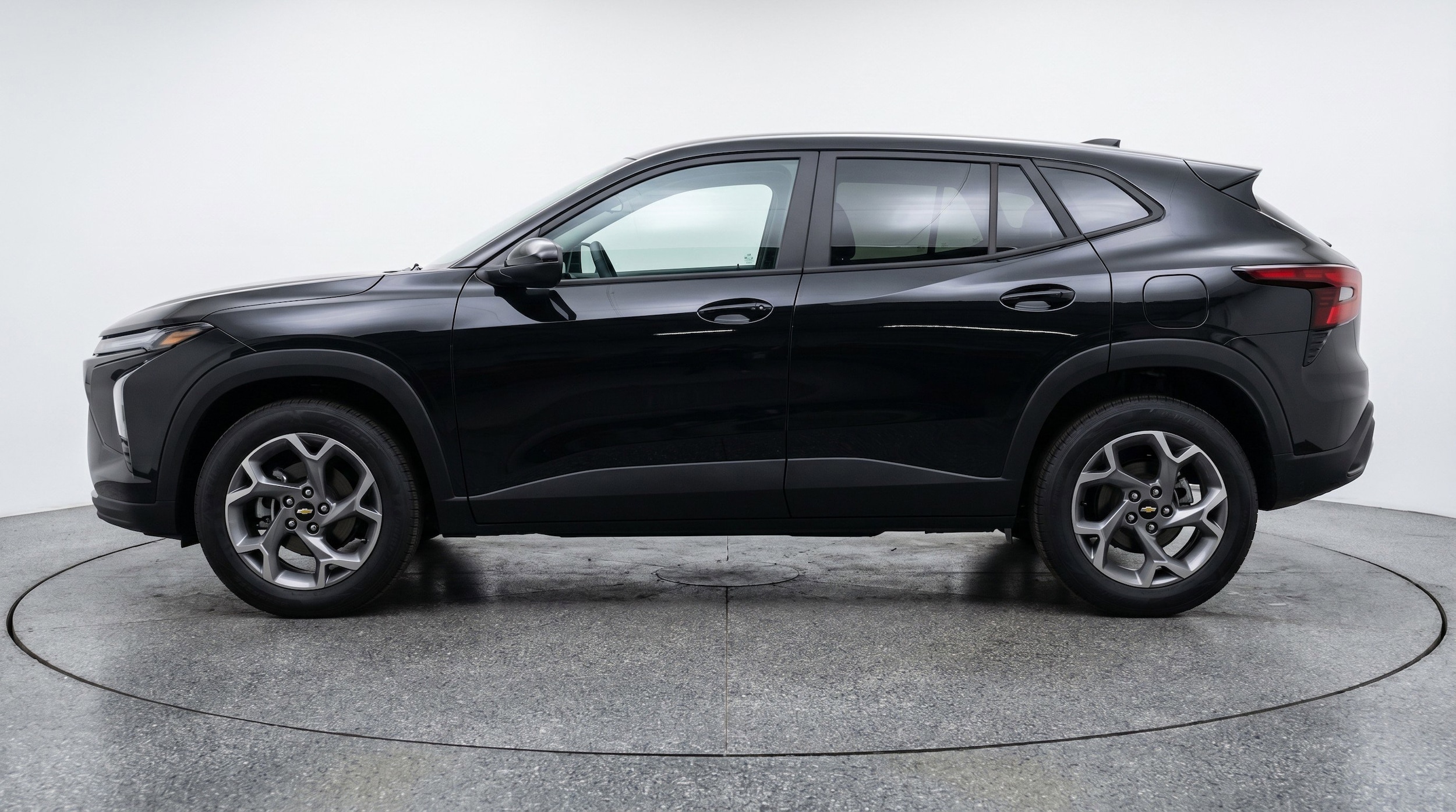 Thumbnail: 2025 Chevrolet Trax - 5