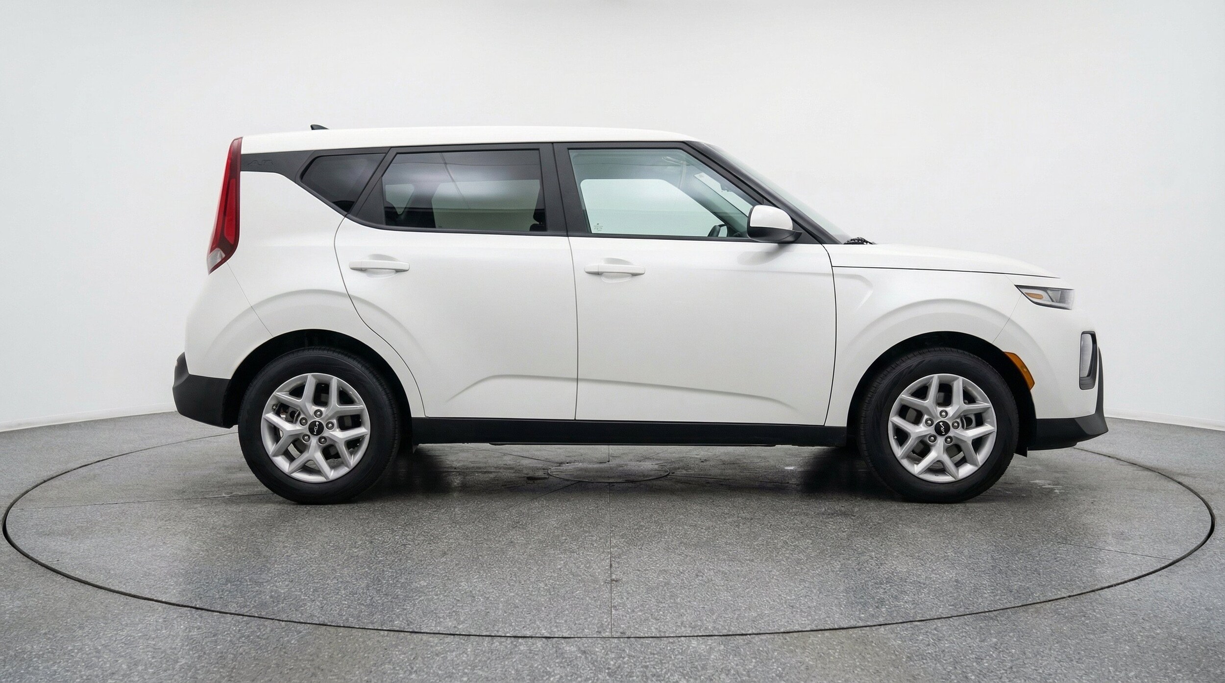 Thumbnail: 2025 Kia Soul - 11