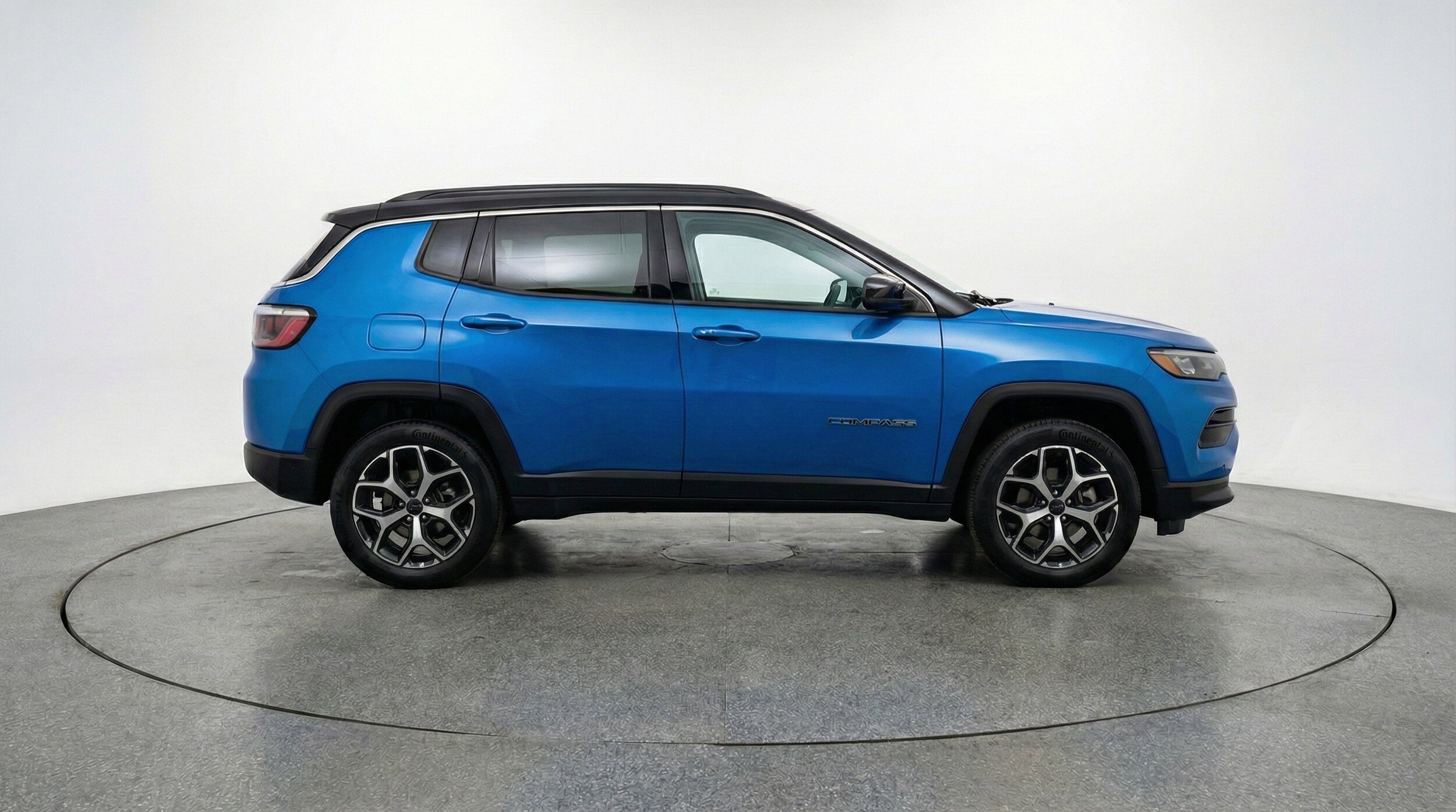 Thumbnail: 2025 Jeep Compass - 11