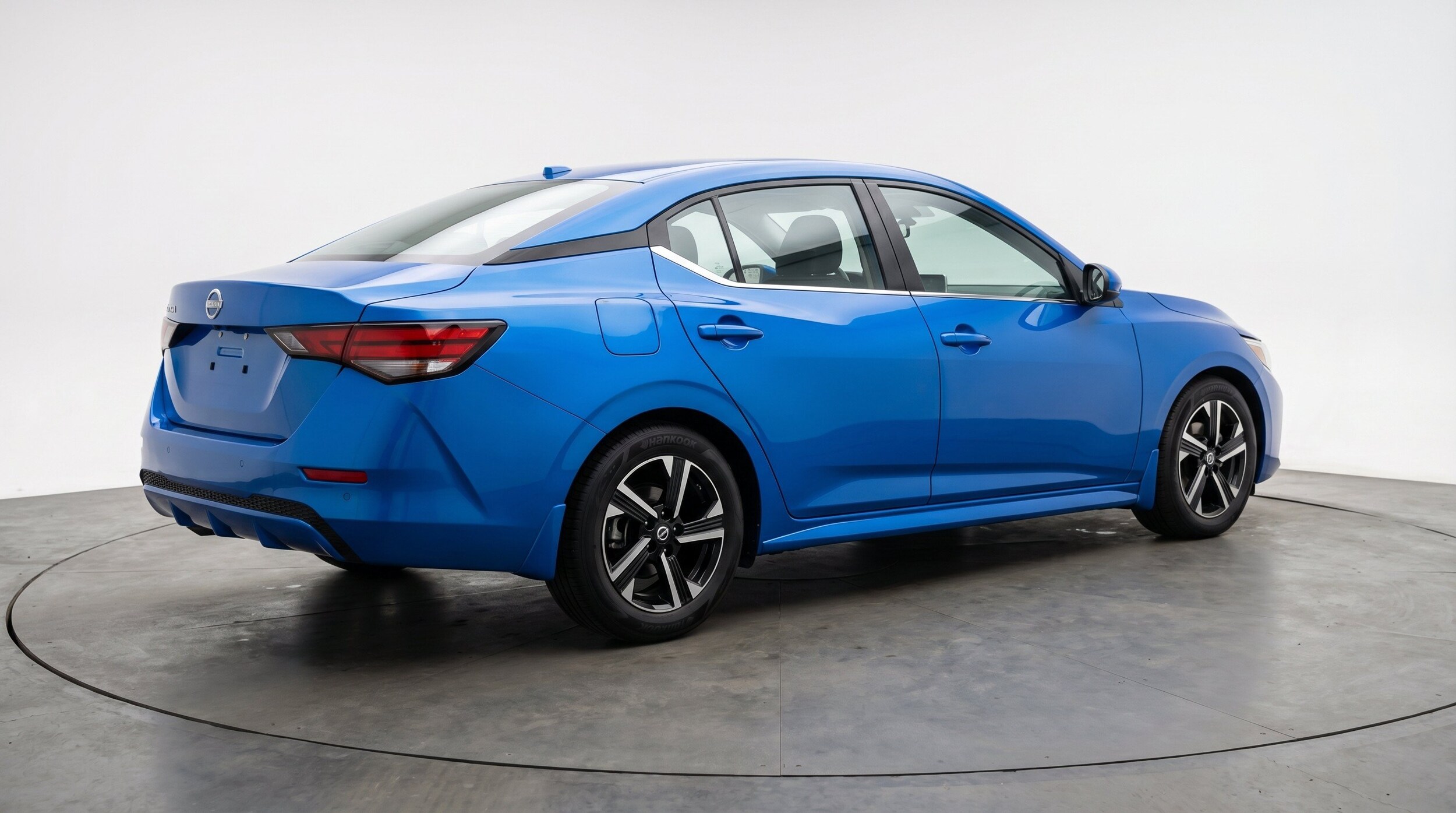 Thumbnail: 2025 Nissan Sentra - 9