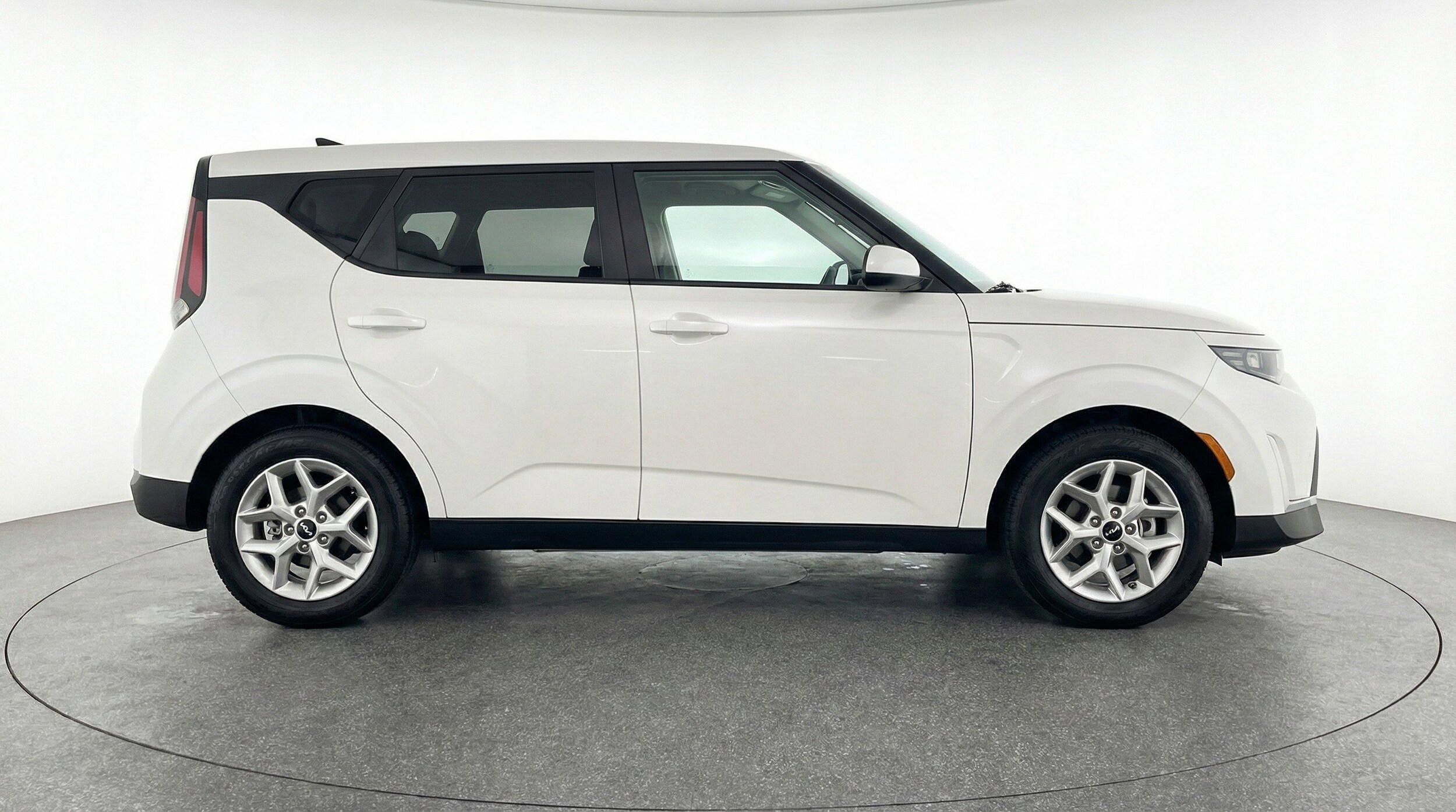 Thumbnail: 2025 Kia Soul - 11