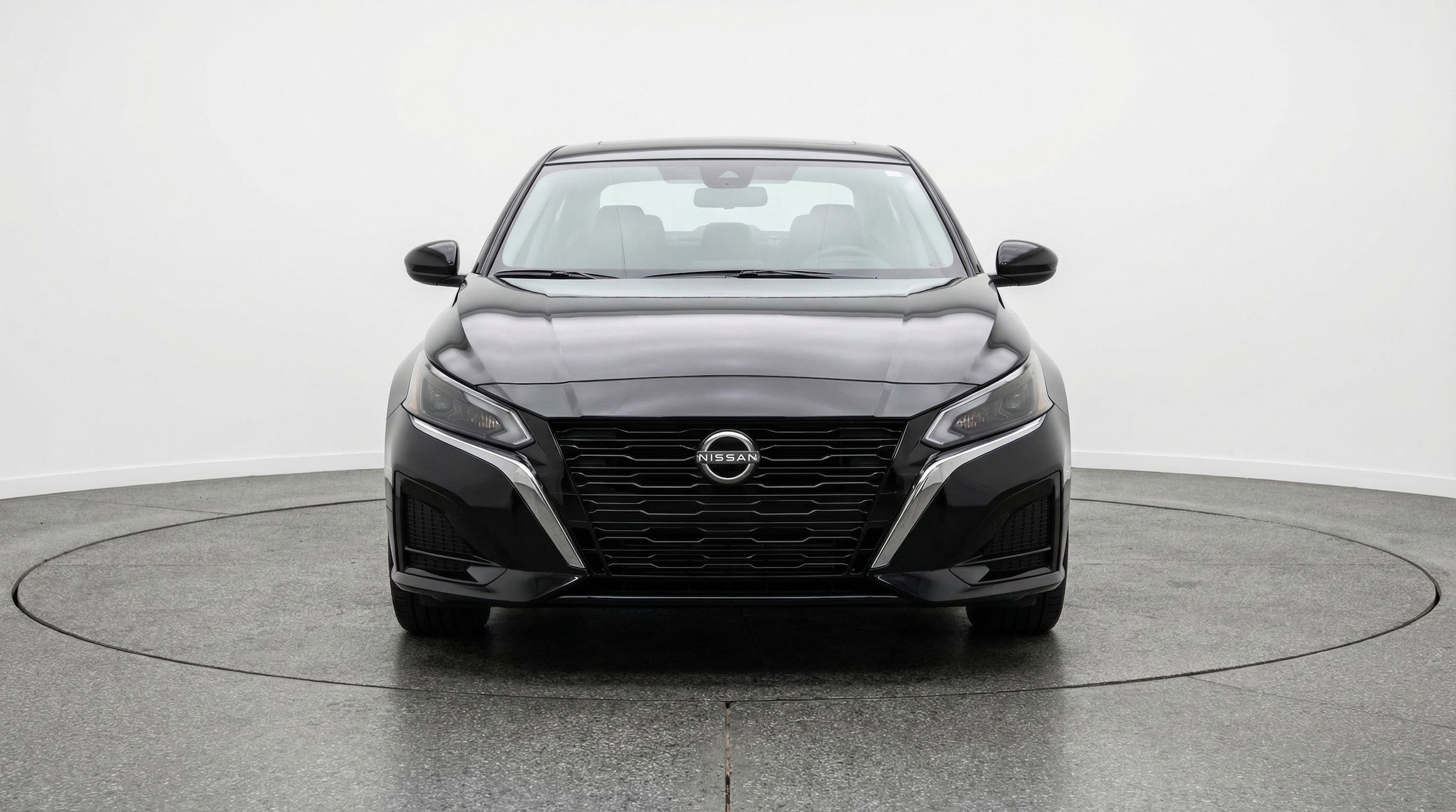 Thumbnail: 2025 Nissan Altima - 2