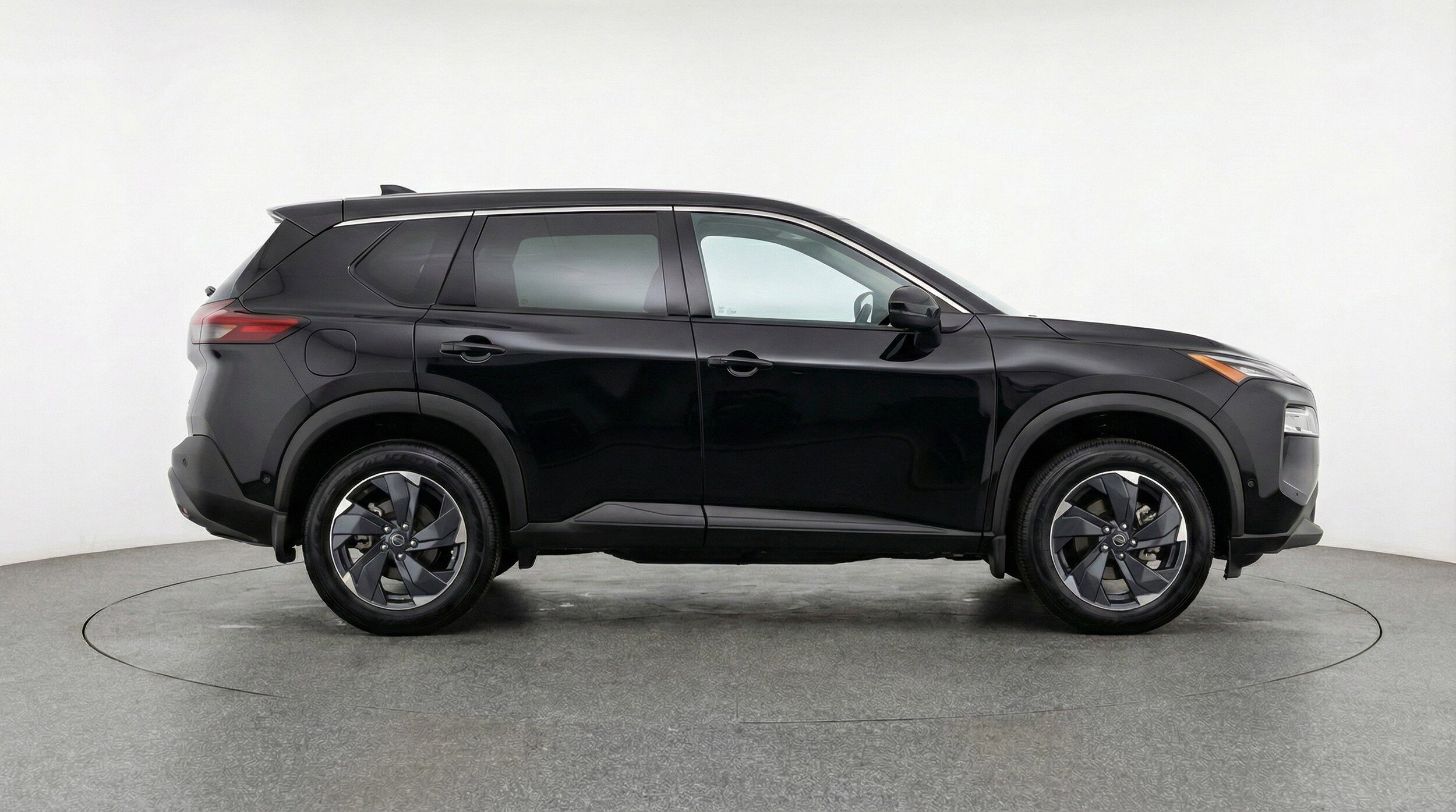 Thumbnail: 2025 Nissan Rogue - 11