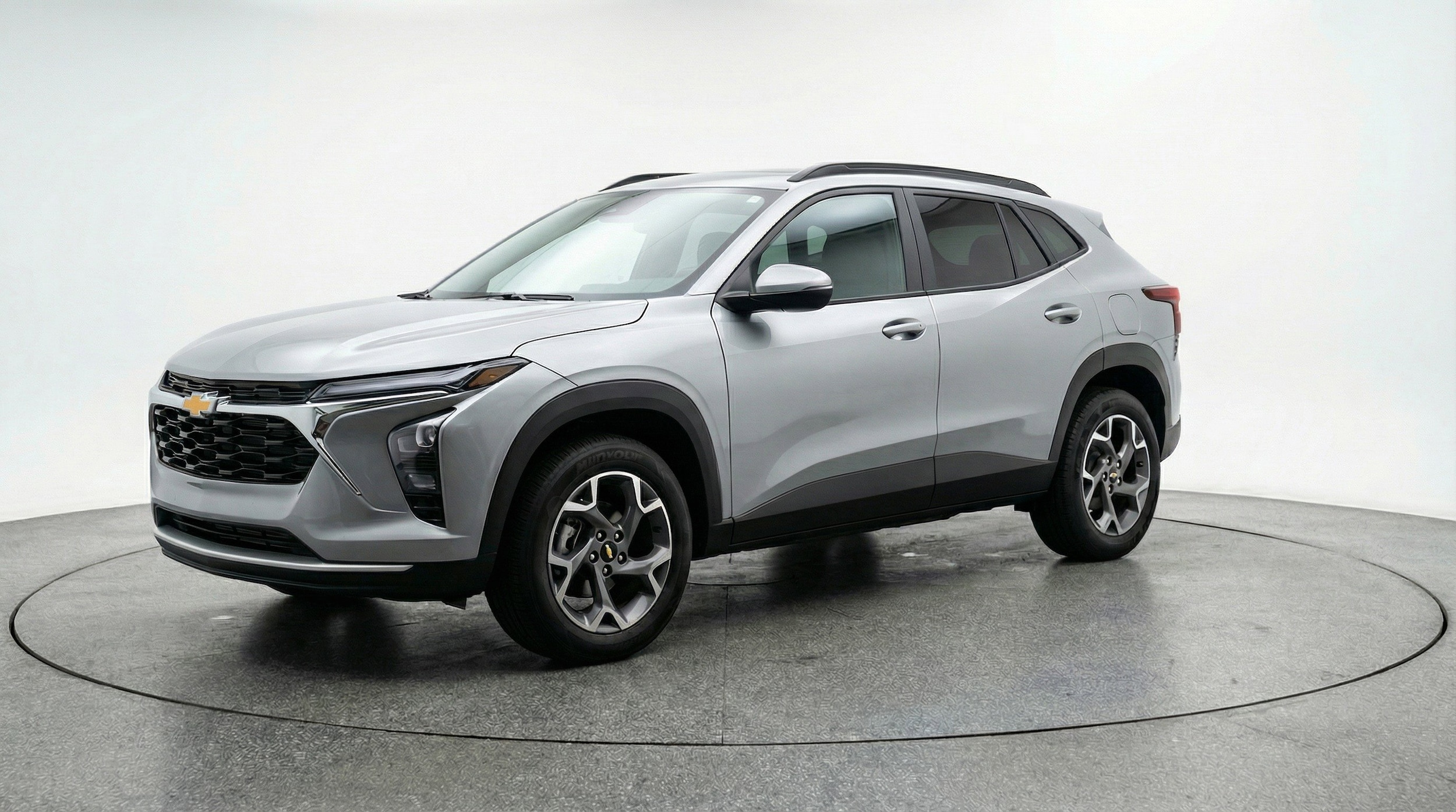 Thumbnail: 2025 Chevrolet Trax - 3