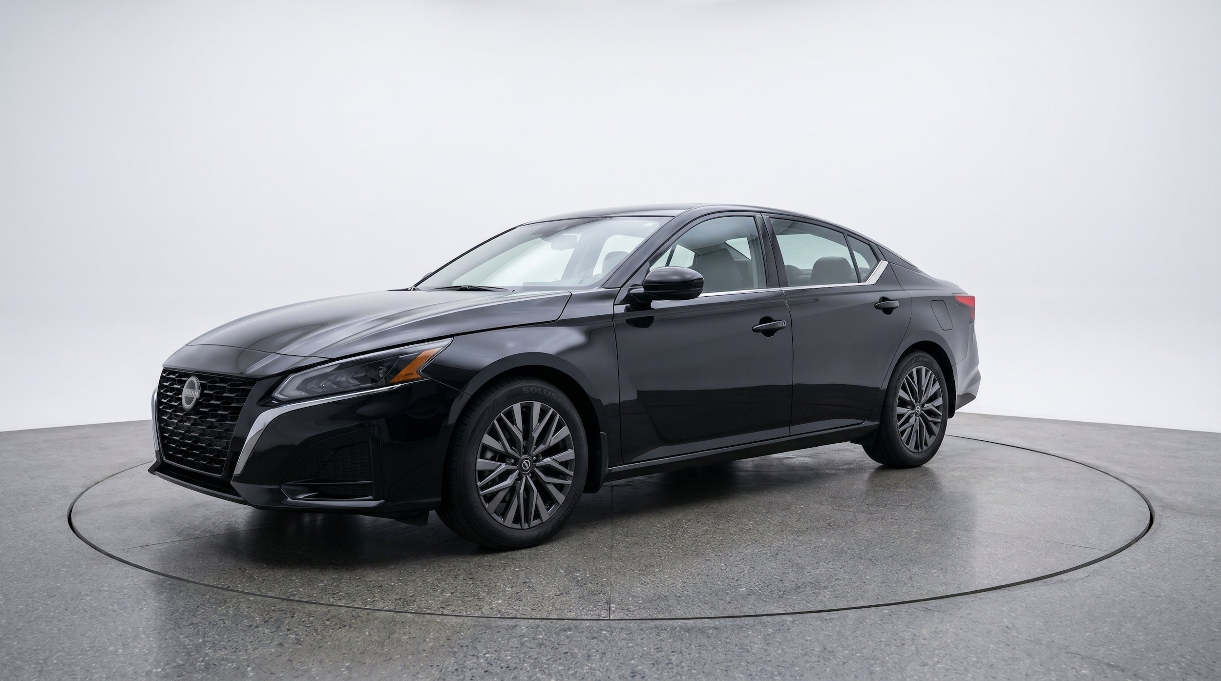 Thumbnail: 2025 Nissan Altima - 3