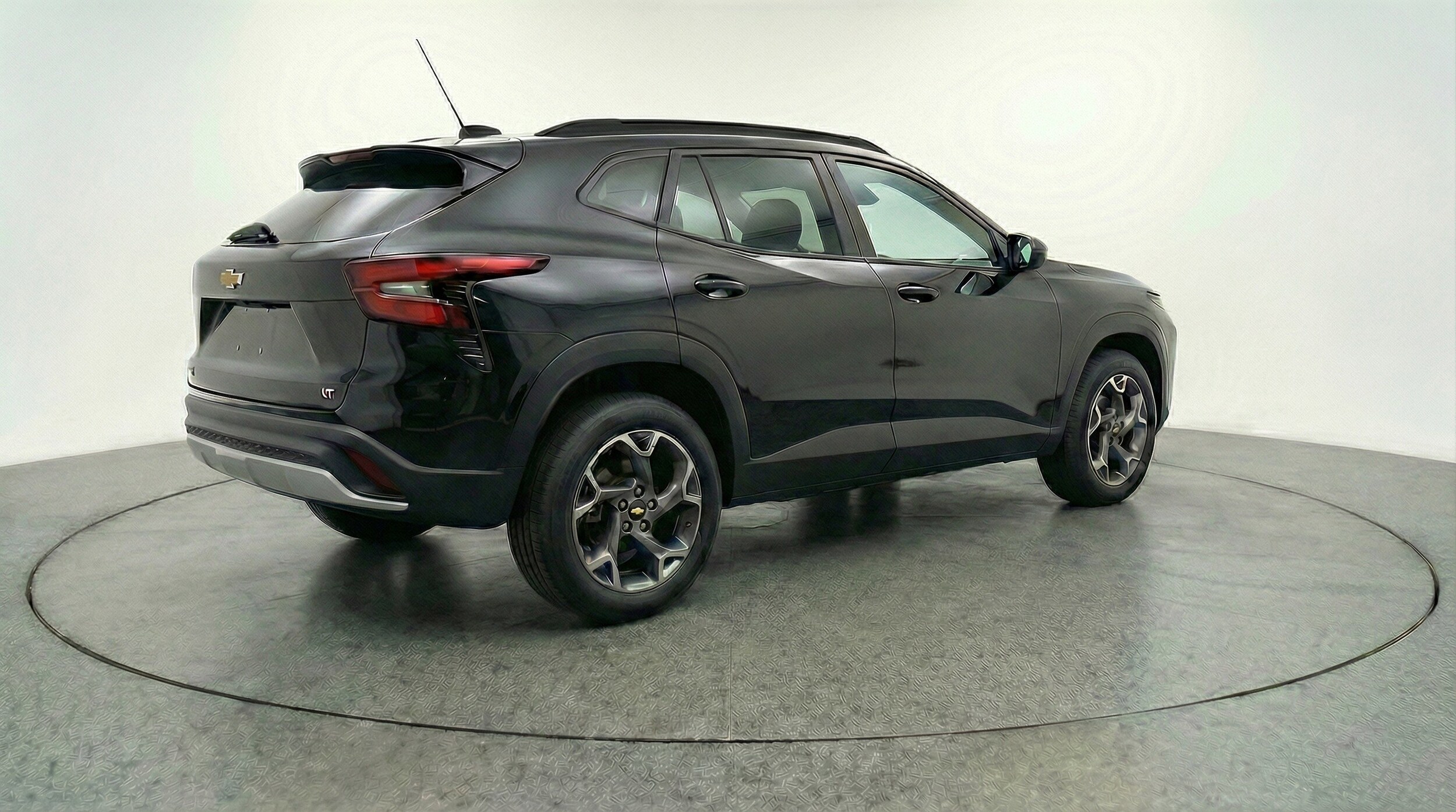 Thumbnail: 2025 Chevrolet Trax - 9
