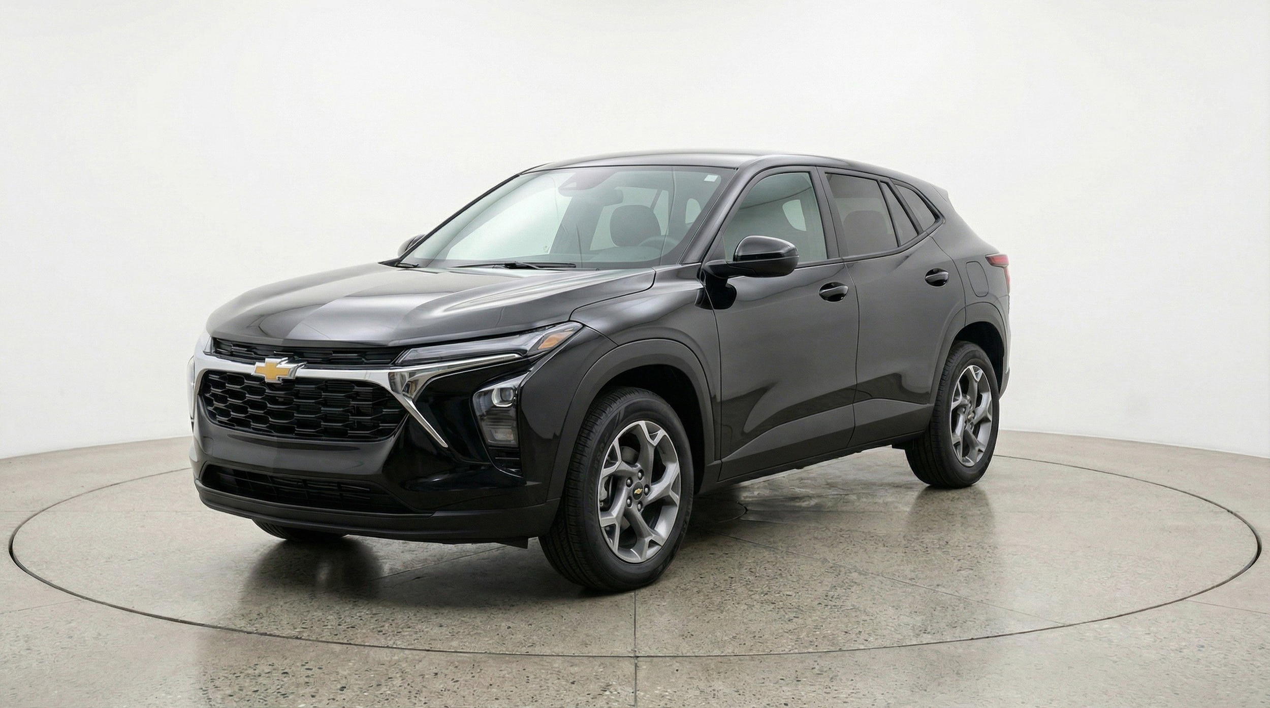 Thumbnail: 2025 Chevrolet Trax - 3