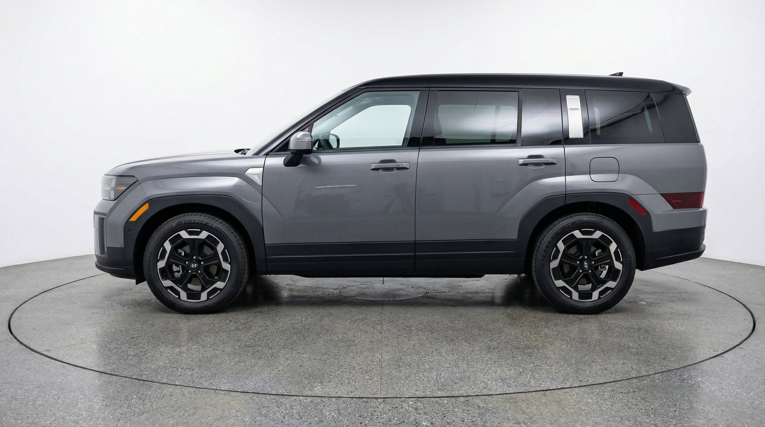 Thumbnail: 2025 Hyundai Santa Fe - 5