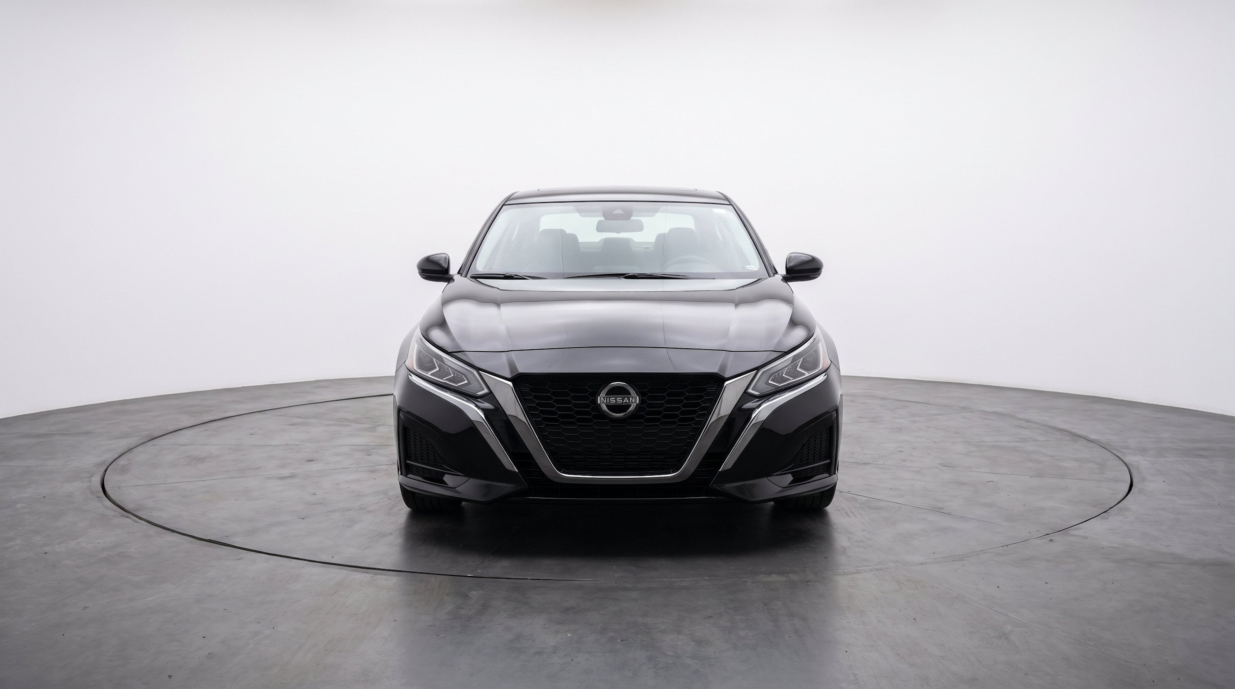 Thumbnail: 2025 Nissan Altima - 2