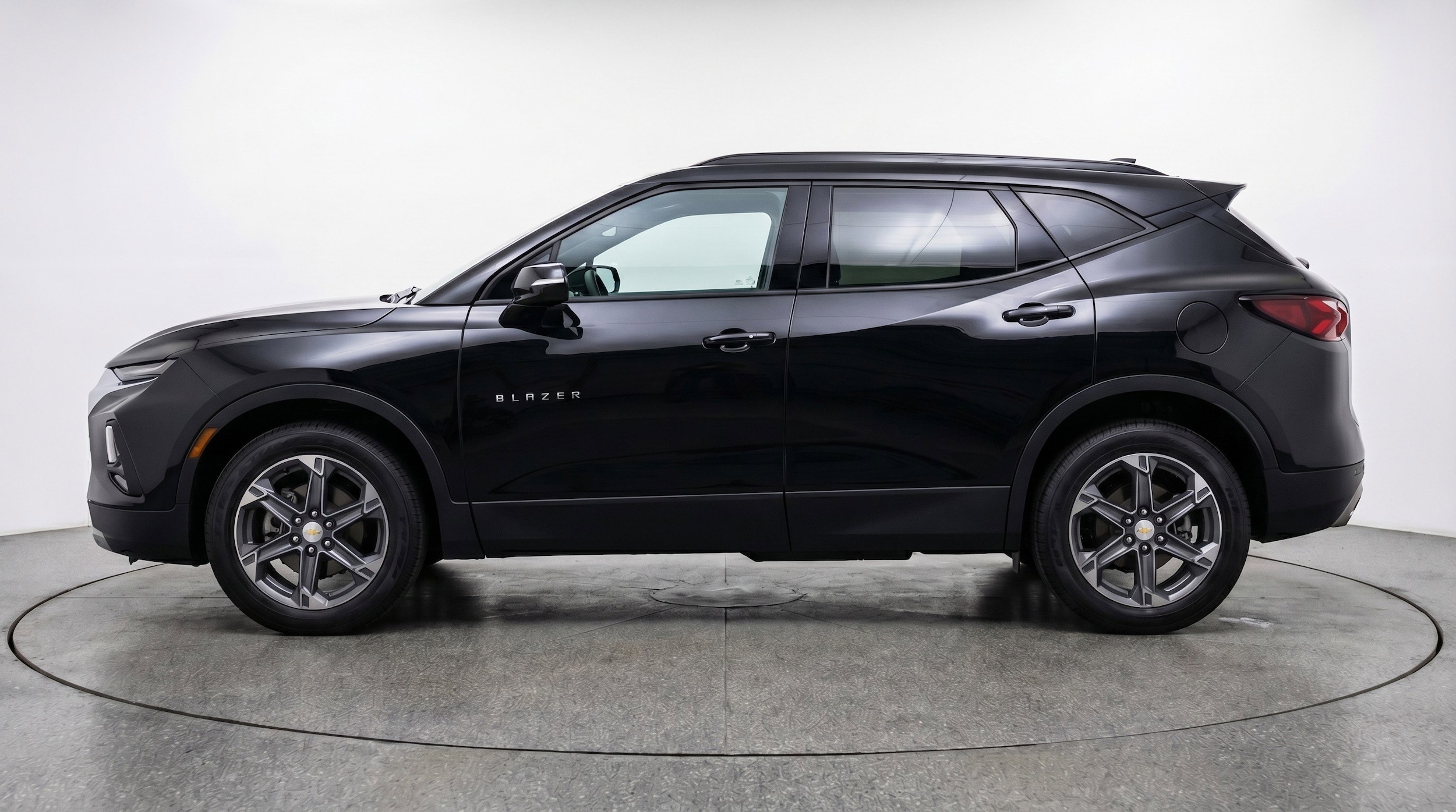 Thumbnail: 2025 Chevrolet Blazer - 5