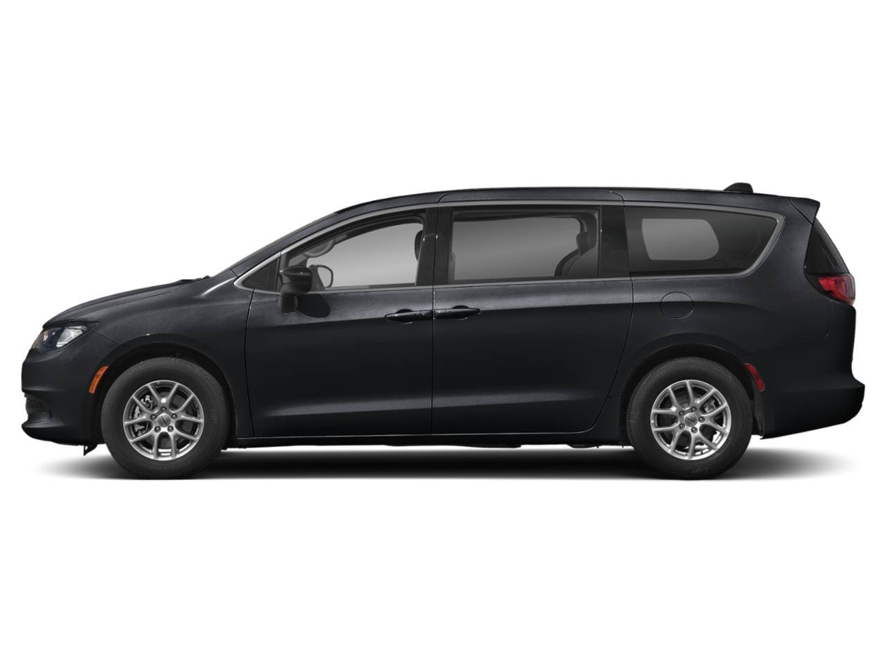 Thumbnail: 2023 Chrysler Voyager - 3