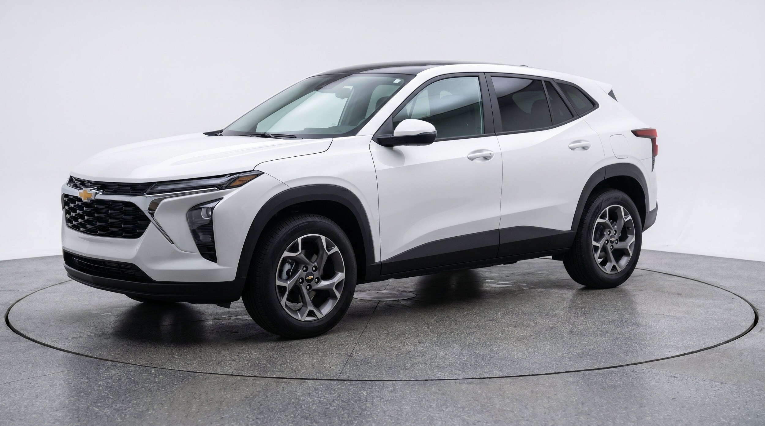 Thumbnail: 2025 Chevrolet Trax - 3