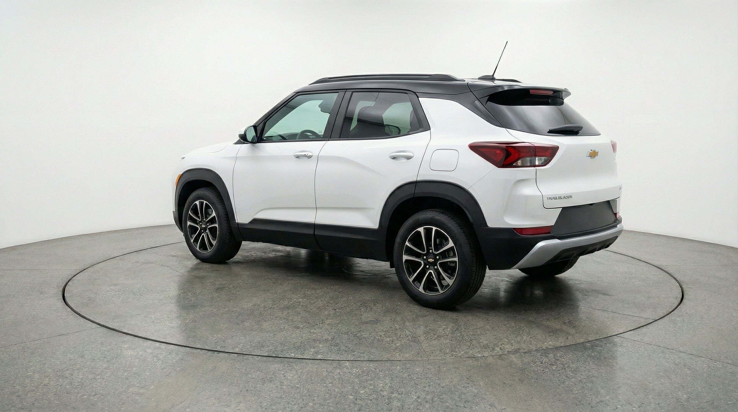 Thumbnail: 2025 Chevrolet TrailBlazer - 6