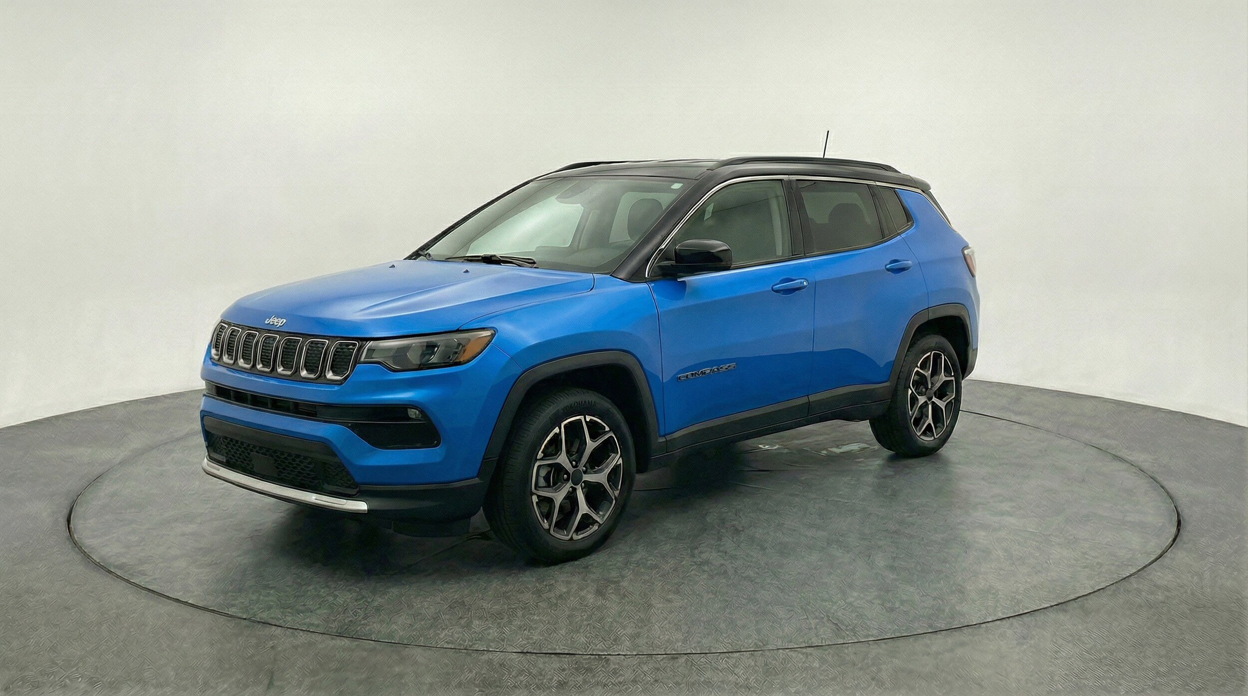 Thumbnail: 2025 Jeep Compass - 3