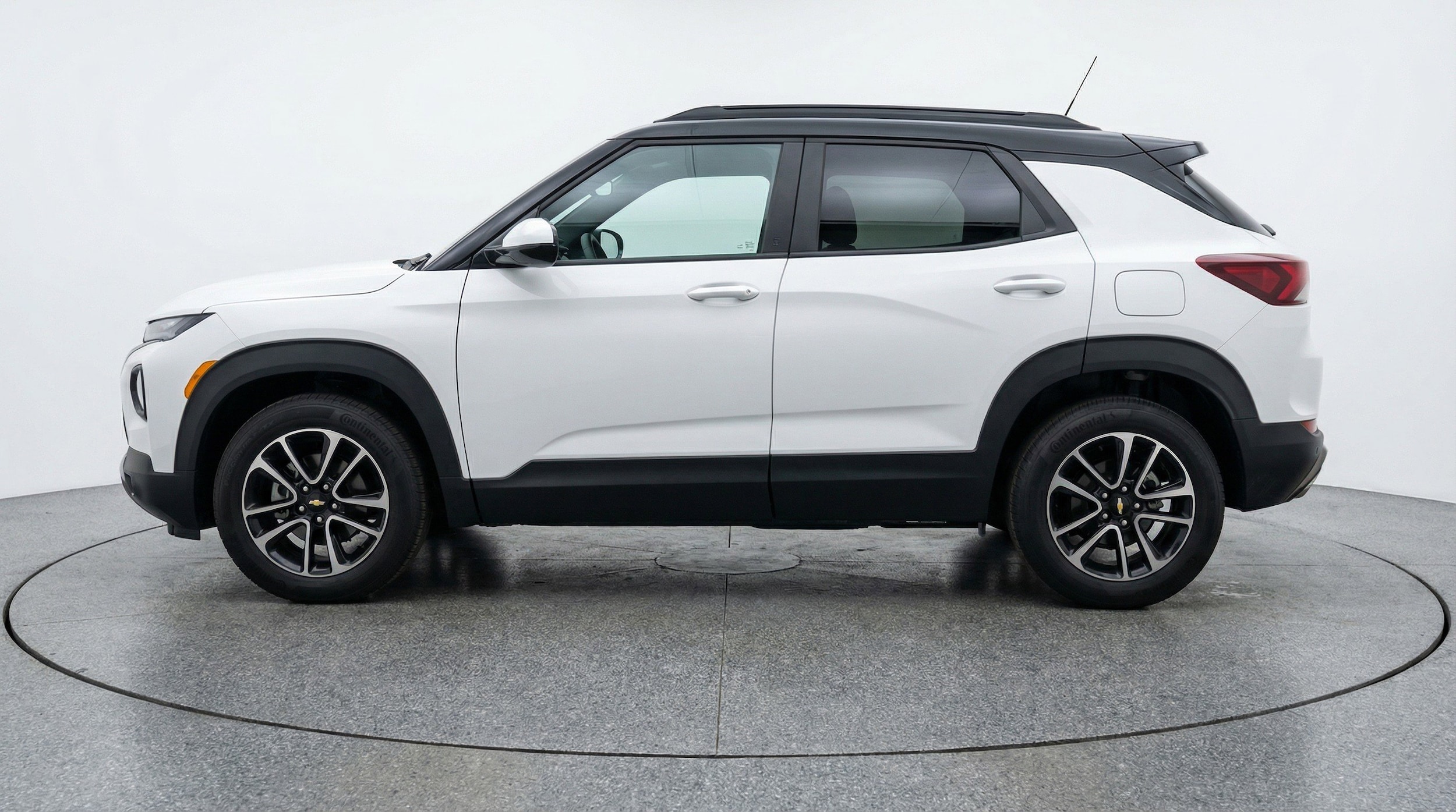 Thumbnail: 2025 Chevrolet TrailBlazer - 5