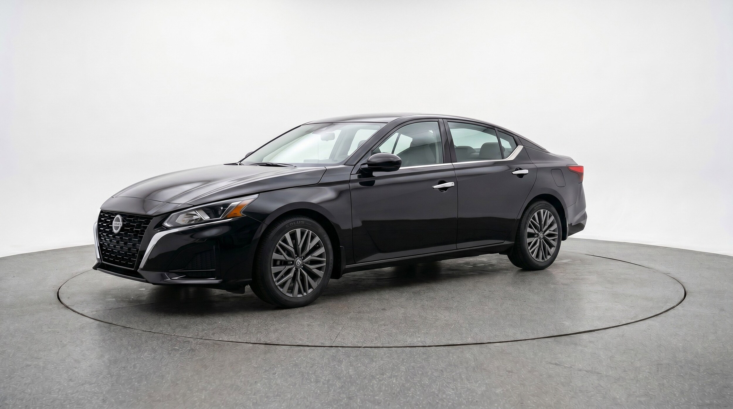 Thumbnail: 2025 Nissan Altima - 3