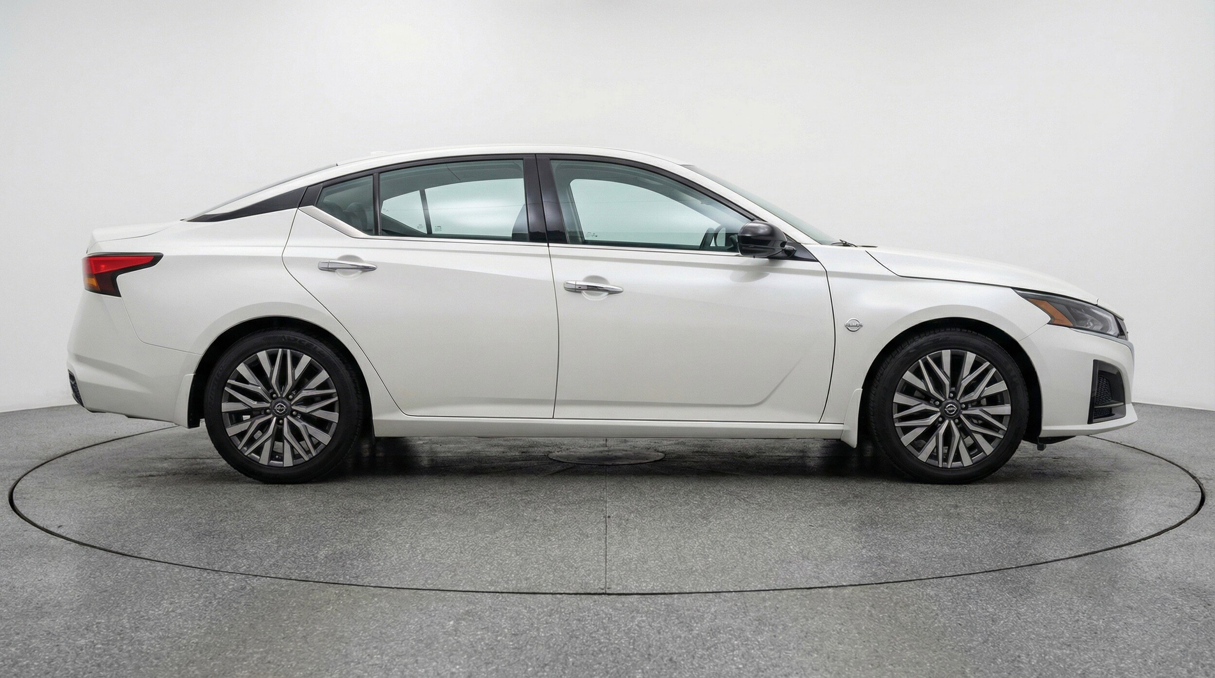 Thumbnail: 2025 Nissan Altima - 11